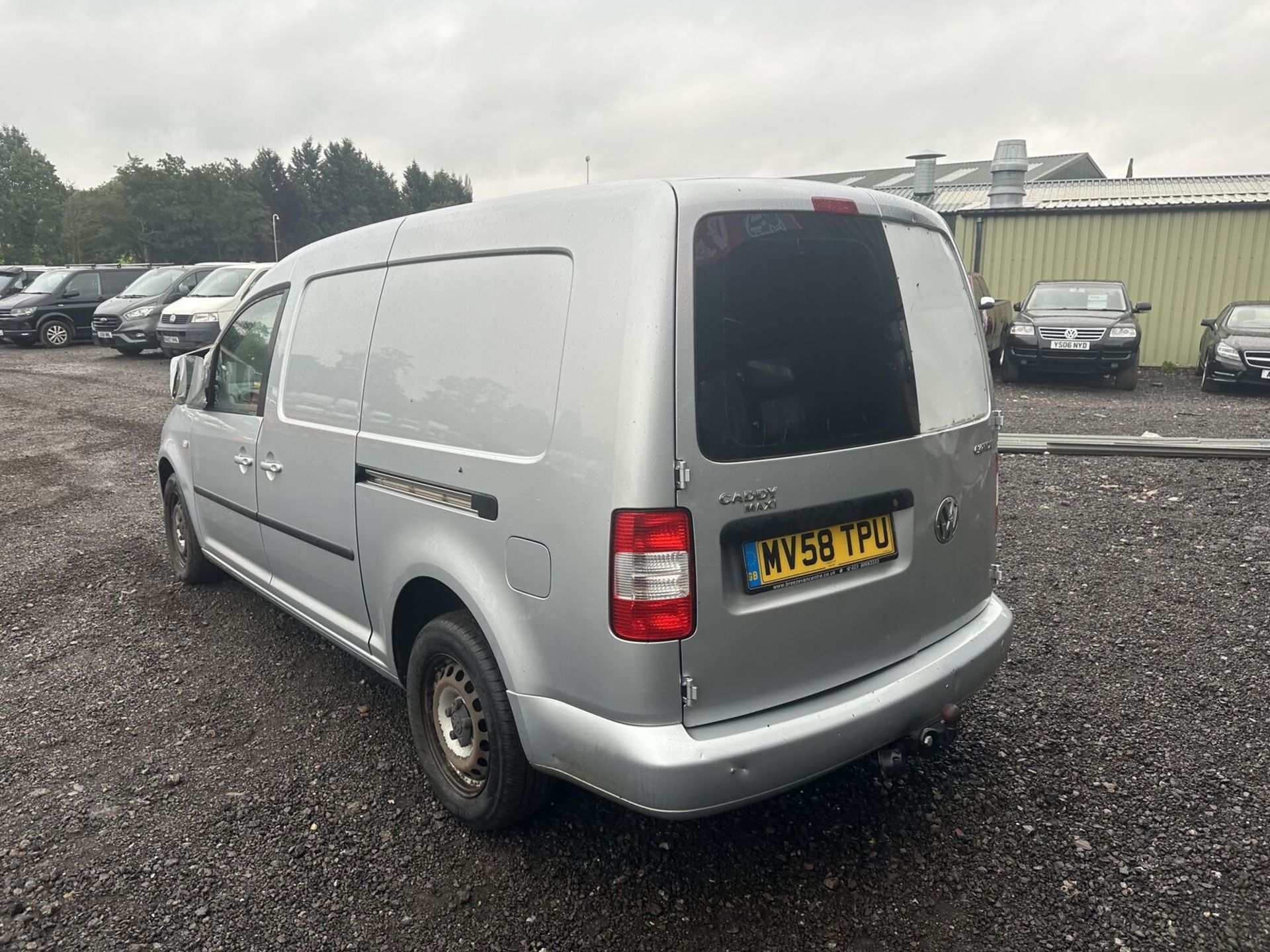 ENDURING RELIABILITY: 58 PLATE CADDY MAXI DSG PANEL VAN MOT: 12TH JANUARY 2024 - NO VAT ON HAMMER - Image 3 of 15