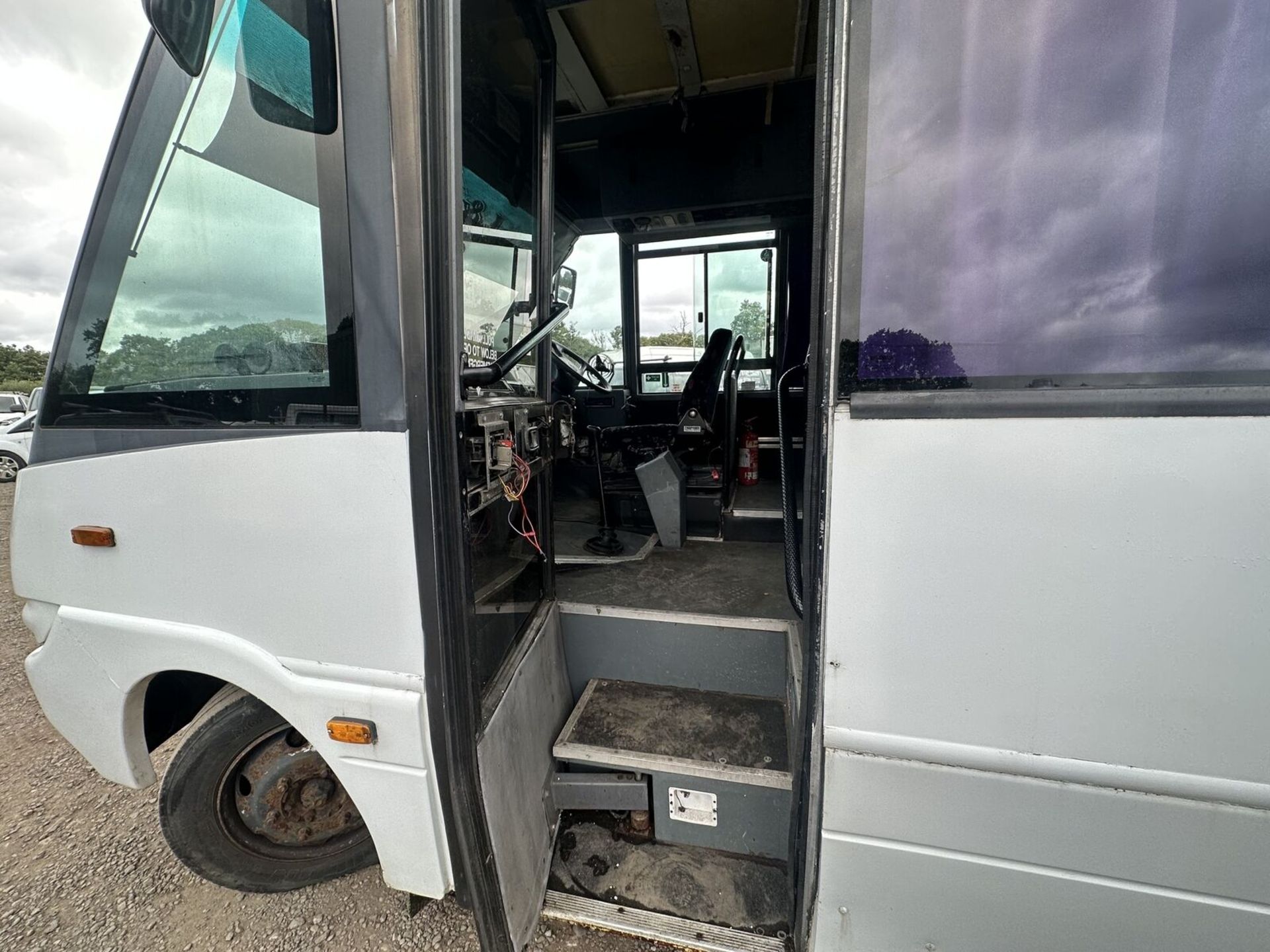 2000 MERCEDES VARIO CAMPER MINI BUS: IDEAL PROJECT PICK - NO VAT ON HAMMER - Bild 13 aus 13