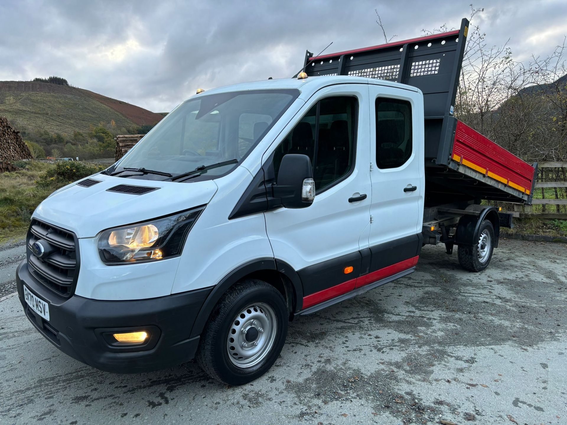 DRIVE IN STYLE: FORD TRANSIT TIPPER 2021, TREND MODEL, 29.5K MILES - Image 20 of 20