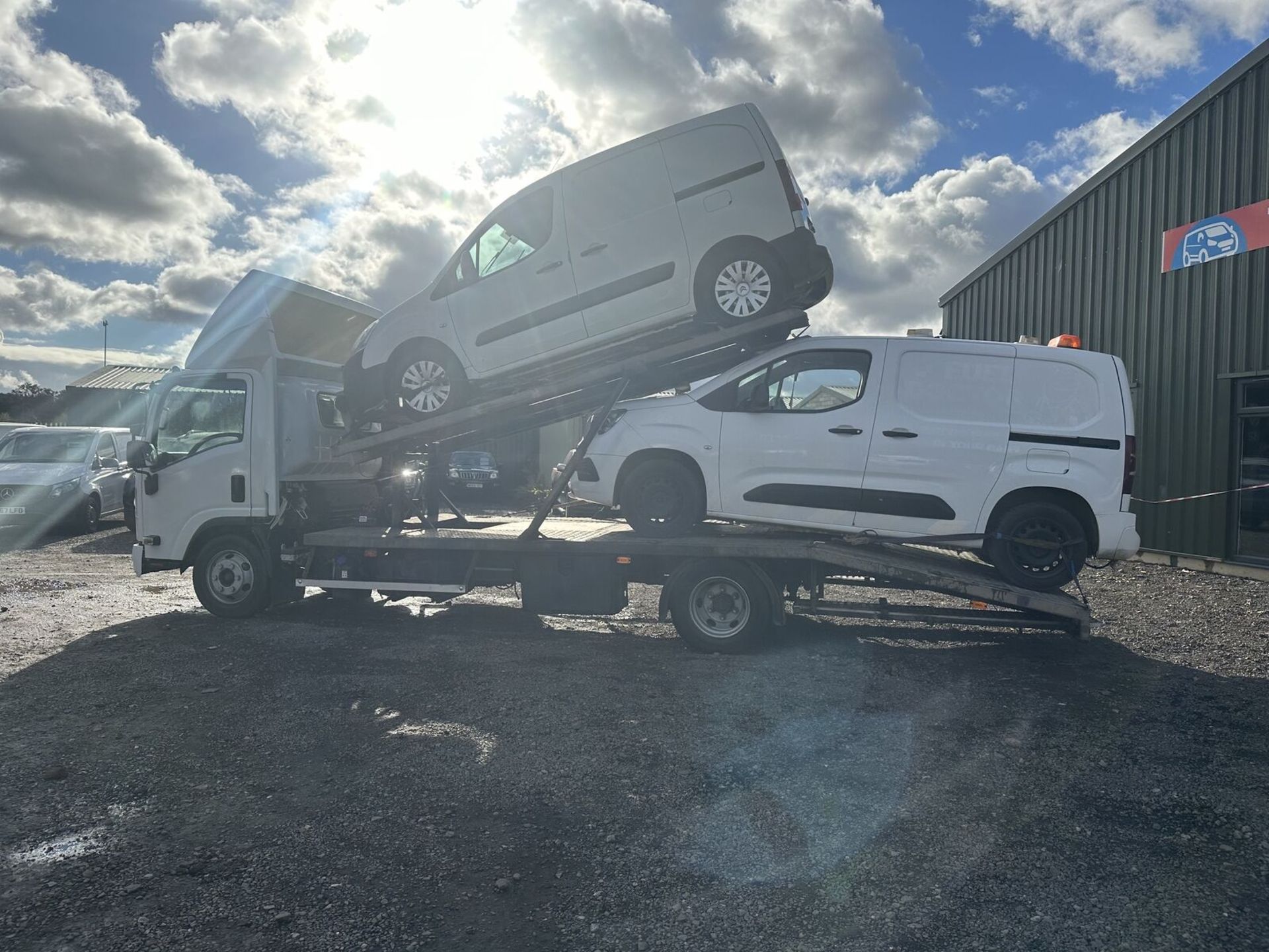 65 PLATE - ISUZU N75.190 RECOVERY: HAULING POWERHOUSE - READY TO GO - NO VAT ON HAMMER - Image 8 of 15