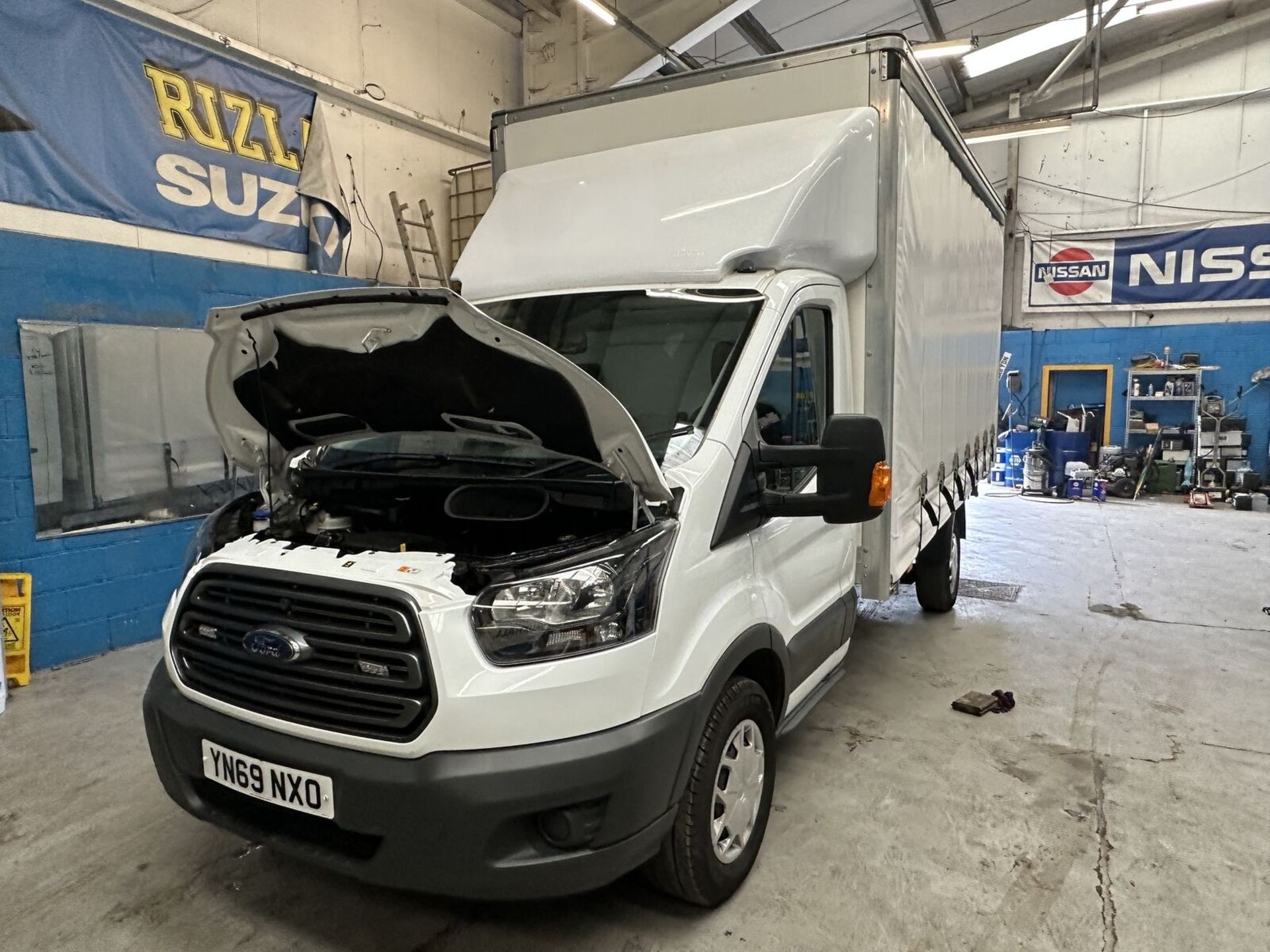 **(ONLY 55K MILEAGE)** BULKHEAD REPAIR PROJECT: FORD TRANSIT CURTAIN SIDER - Image 11 of 15