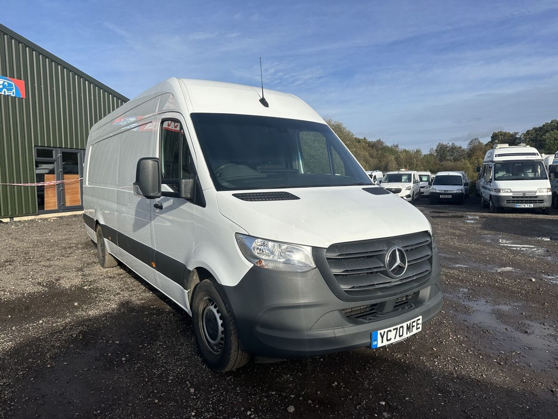 **(ONLY 69K MILEAGE)** 70 PLATE MERCEDES SPRINTER 315: READY TO ROLL - MOT SEPT 2024 - Image 18 of 18