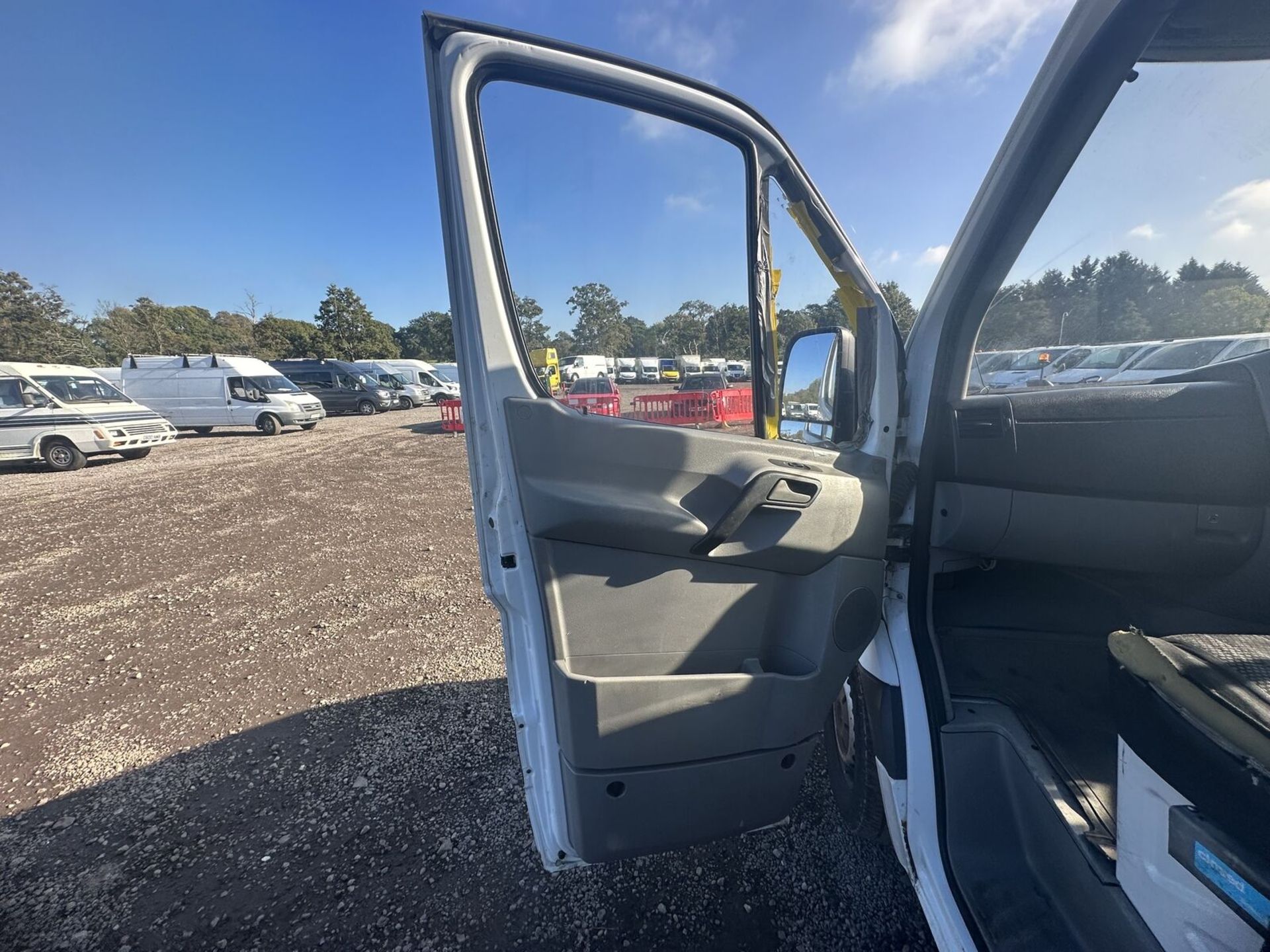 2010 MERCEDES SPRINTER FRIDGE CHASSIS CAB - NO VAT ON HAMMER - Image 14 of 14