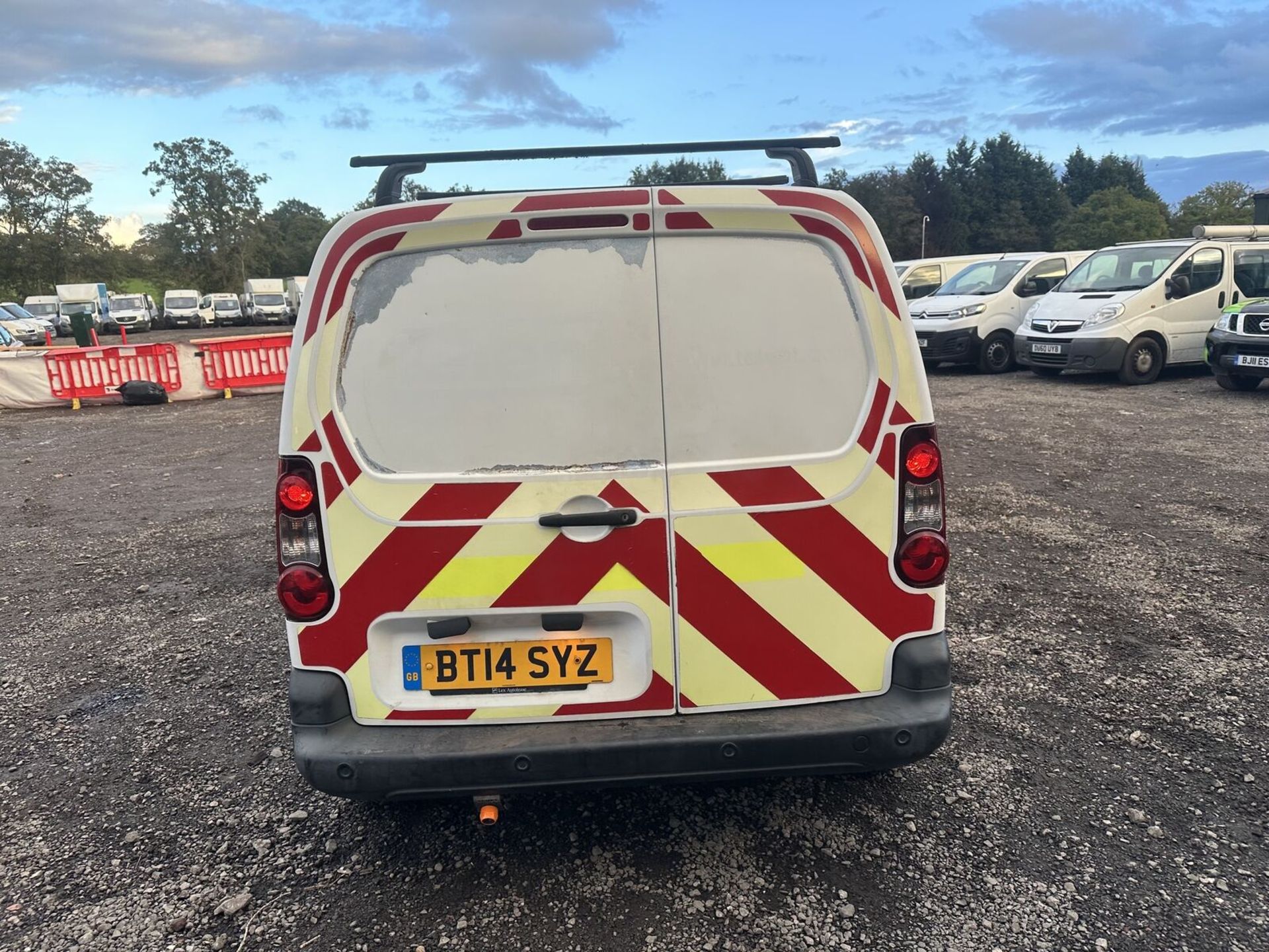 2014 CITROEN BERLINGO L1: A RELIABLE WORKHORSE FOR SALE - NO VAT ON THE HAMMER - Image 14 of 15