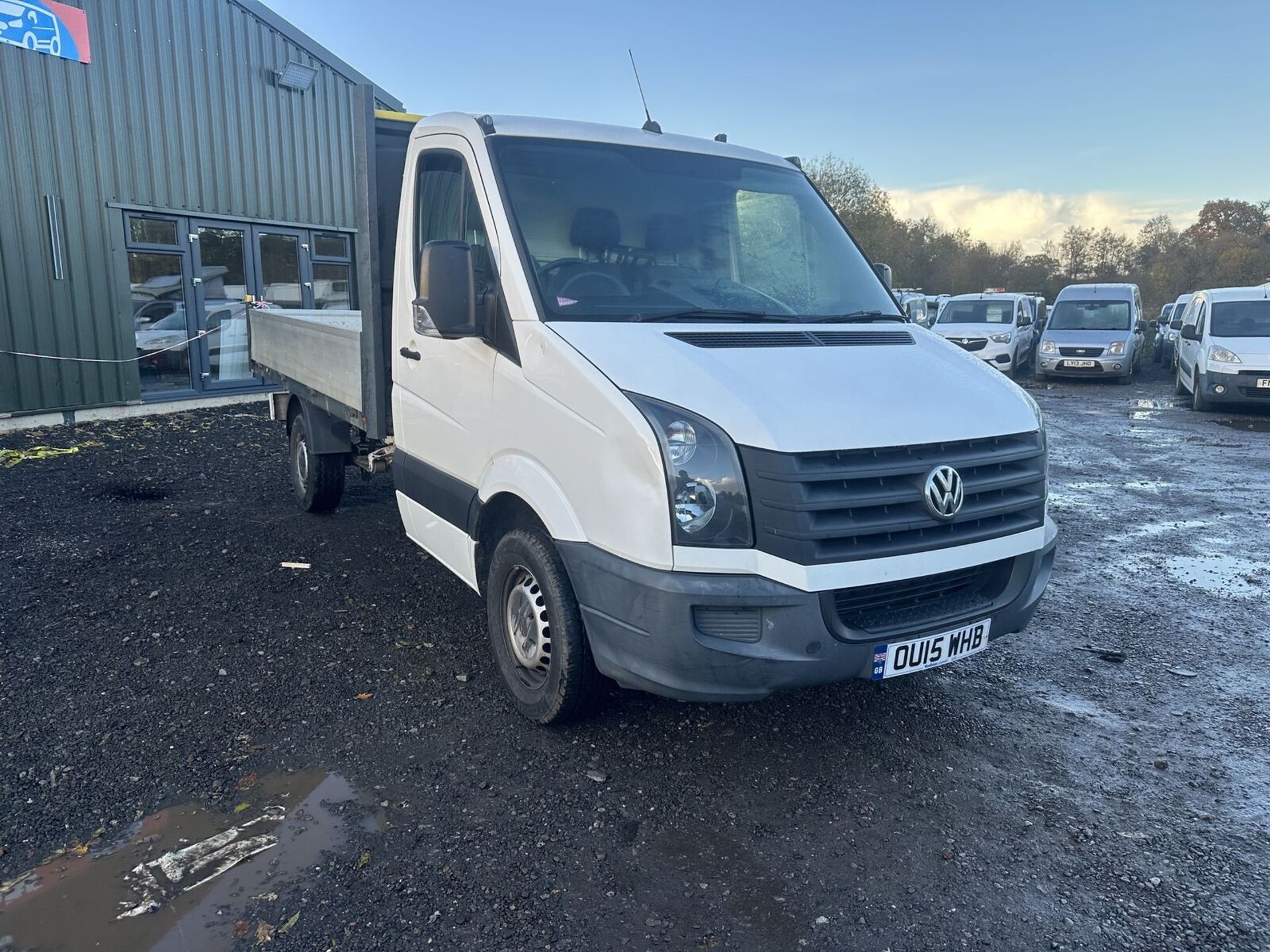 CLEAN CRUISER: VOLKSWAGEN CRAFTER FLATBED - WELL-MAINTAINED GEM - Image 12 of 13