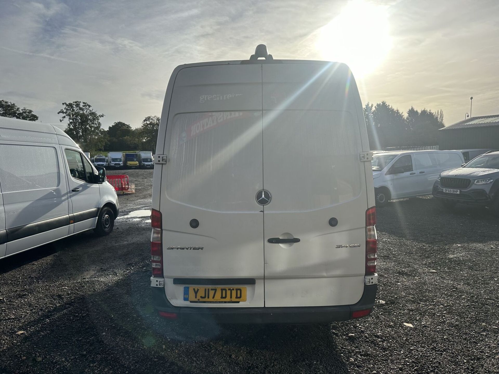 2017 MERCEDES SPRINTER 314 CDI LWB: RELIABLE 1-OWNER VAN - MOT JULY 2024 - Image 13 of 15