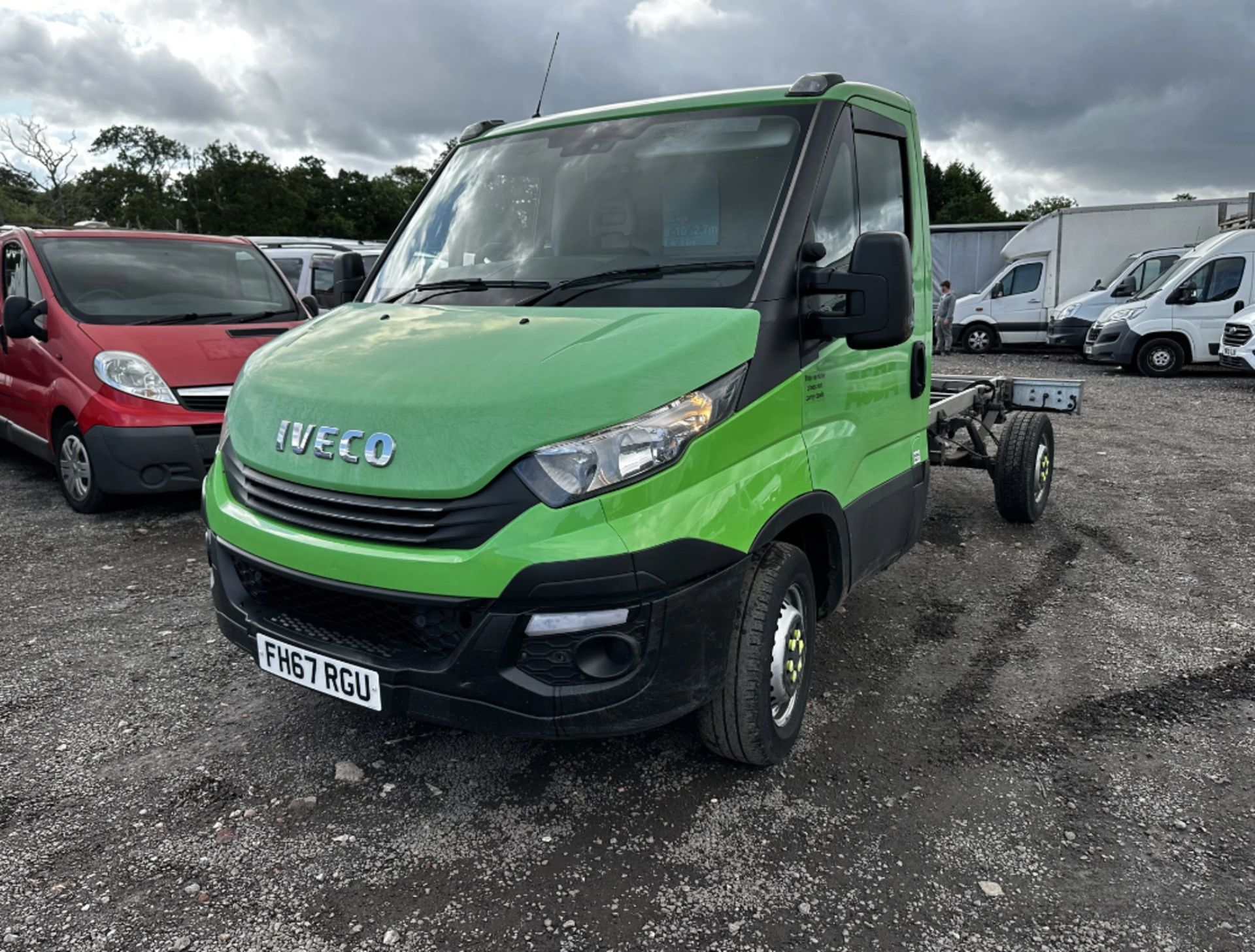 AUTOMATIC!! IVECO: STARTS AND RUNS PERFECTLY - MOT: FEB 2024 **(NO VAT ON HAMMER)** - Image 14 of 14