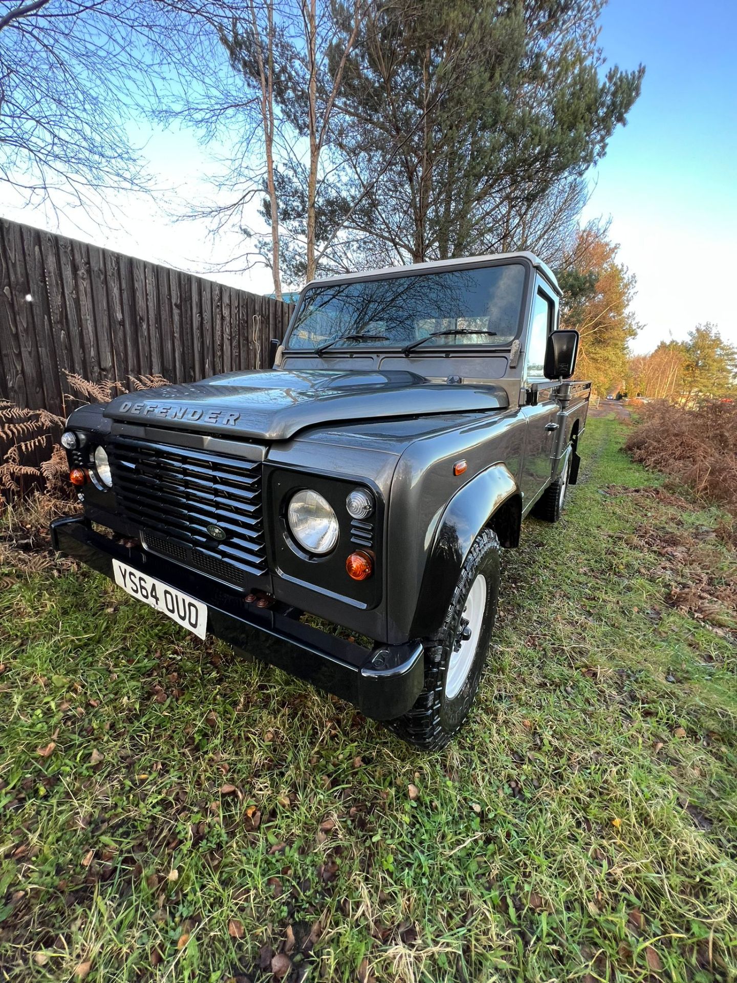 SINGLE-OWNER GEM: LAND ROVER 2.2 TDCI, FULL SERVICE HISTORY, 132K MILES - Bild 5 aus 19