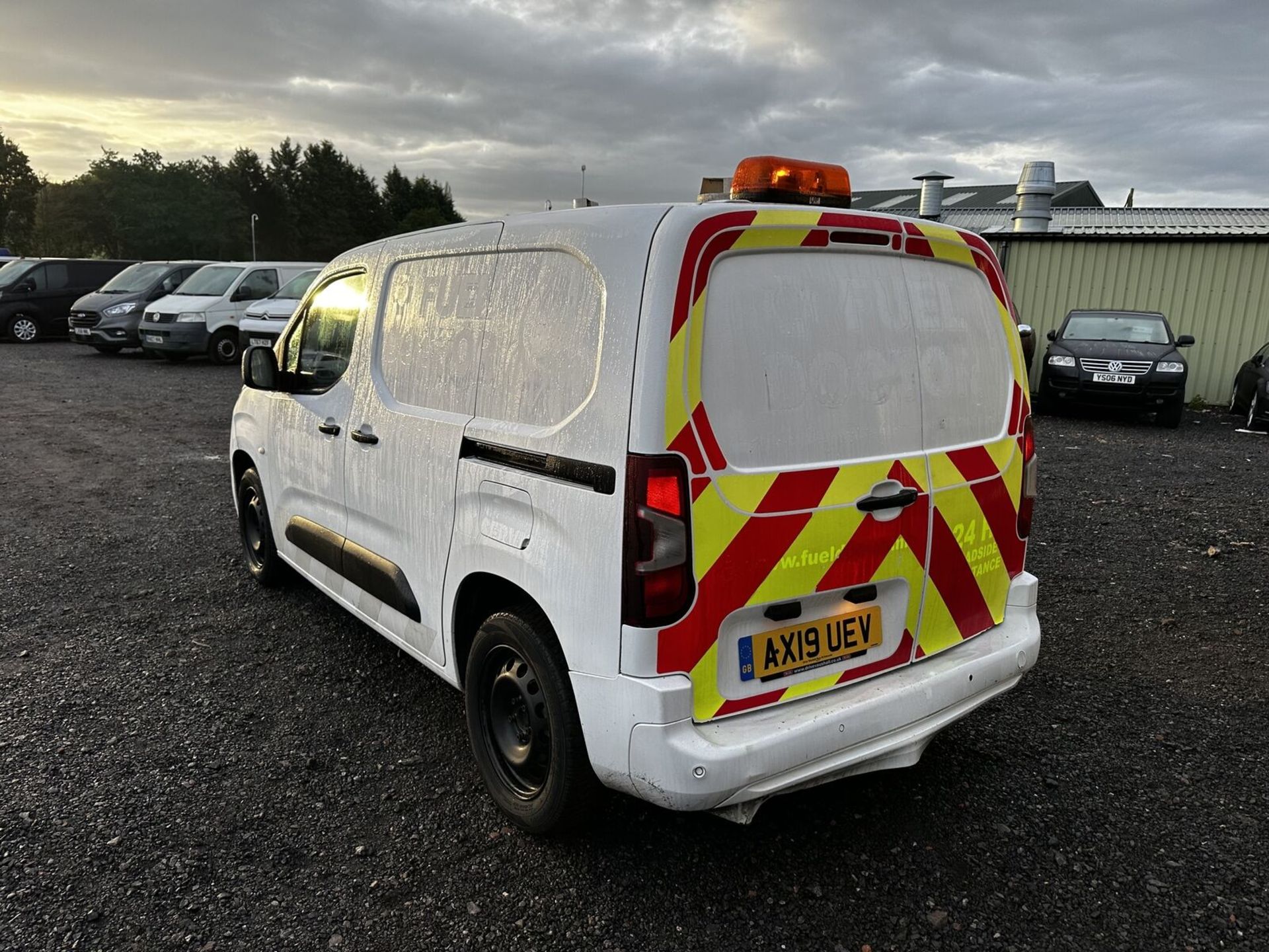 2019 VAUXHALL COMBO - 166K MILES - MOT MARCH 2024 - NO VAT ON HAMMER - Image 13 of 15