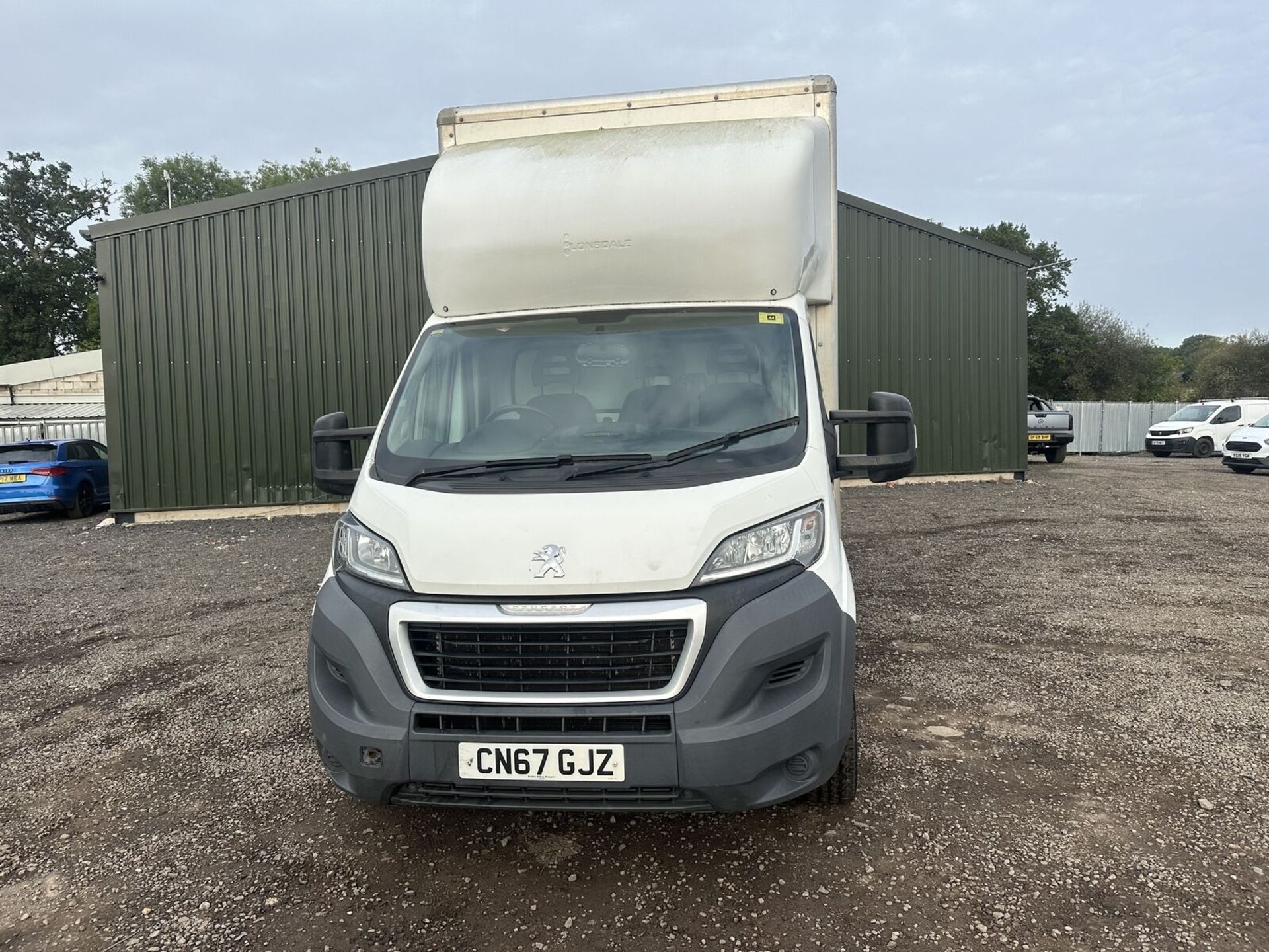 67 PLATE PEUGEOT BOXER CHASSIS CAB 130PS: EURO 6 - CRUISE CONTROL EU STATUS: EURO 6 - Image 8 of 13