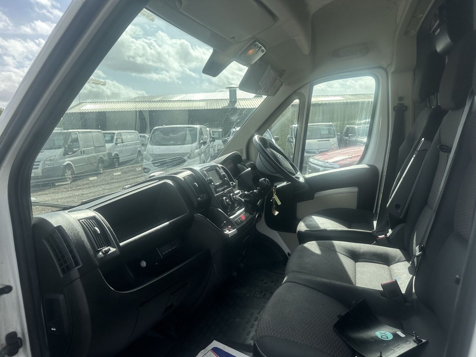 2019 CITROEN RELAY 140PS CAMPER: WELL-MAINTAINED WORKHORSE - Image 7 of 15