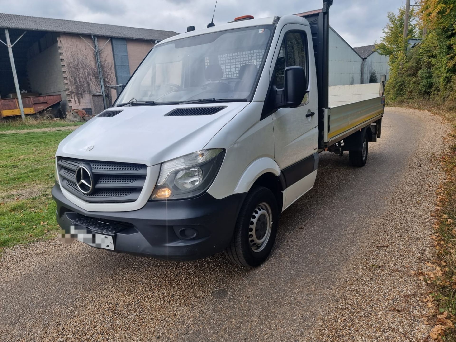 2015 MERCREDES SPRINTER MOT TILL FEBRUARY (NO VAT ON HAMMER) - Image 2 of 5