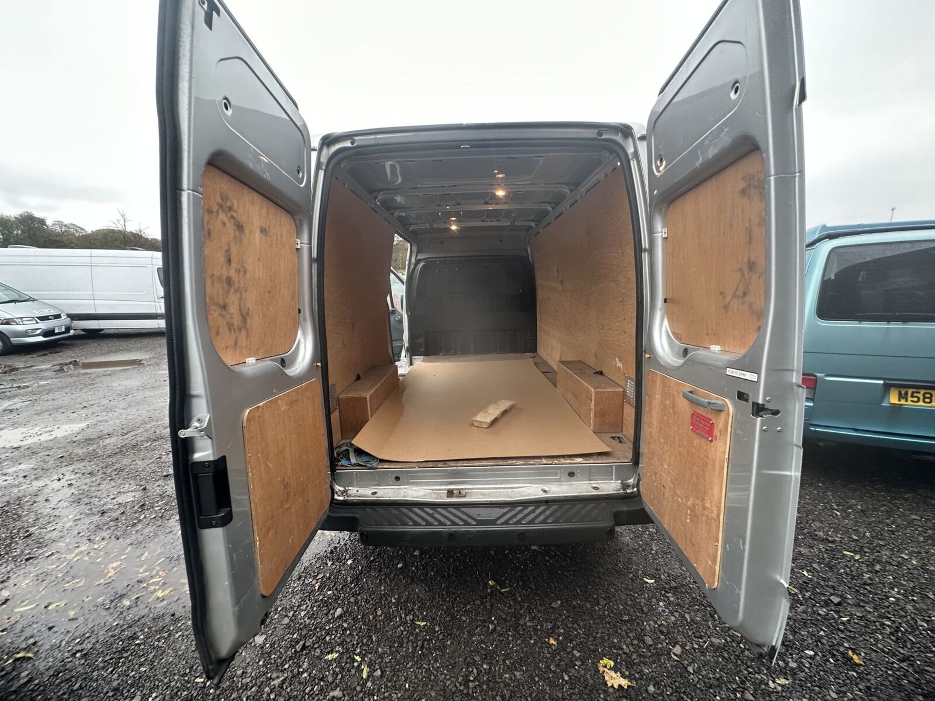 TECH TRANSPORT READY: '12 TRANSIT 125 T350 - MOT: 24TH SEPTEMBER 2024 - NO VAT ON HAMMER! - Image 10 of 15