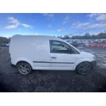 WHITE WORKHORSE: 2011 VW CADDY C20 TDI 75 - RELIABLE - MOT SEPTEMBER 2024 - NO VAT ON HAMMER