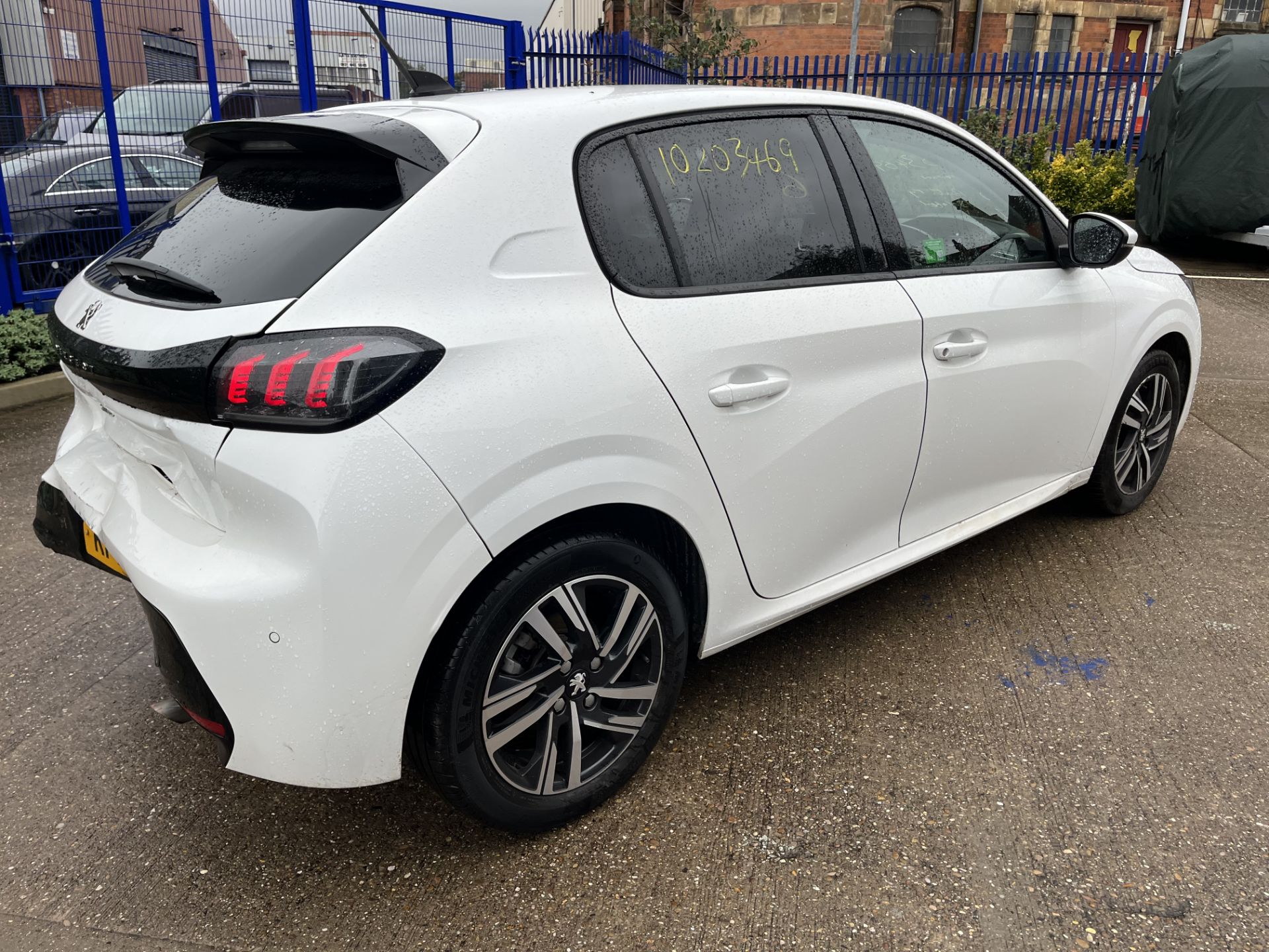 2021 PEUGEOT 208 1.2 PETROL - Image 7 of 9