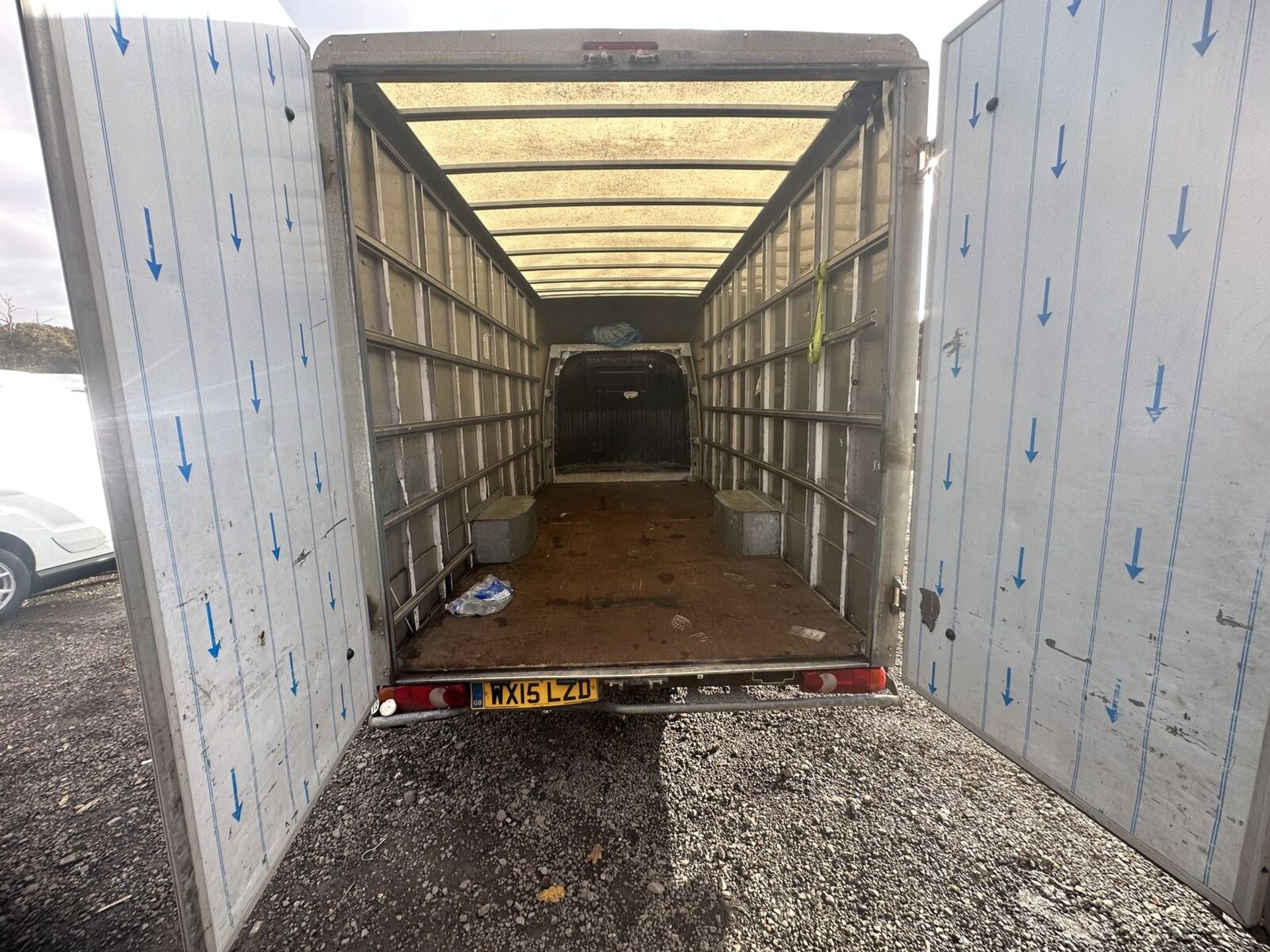 2015 RENAULT MASTER LWB LUTON: LOW LOADER, LONG MOT - Image 15 of 15