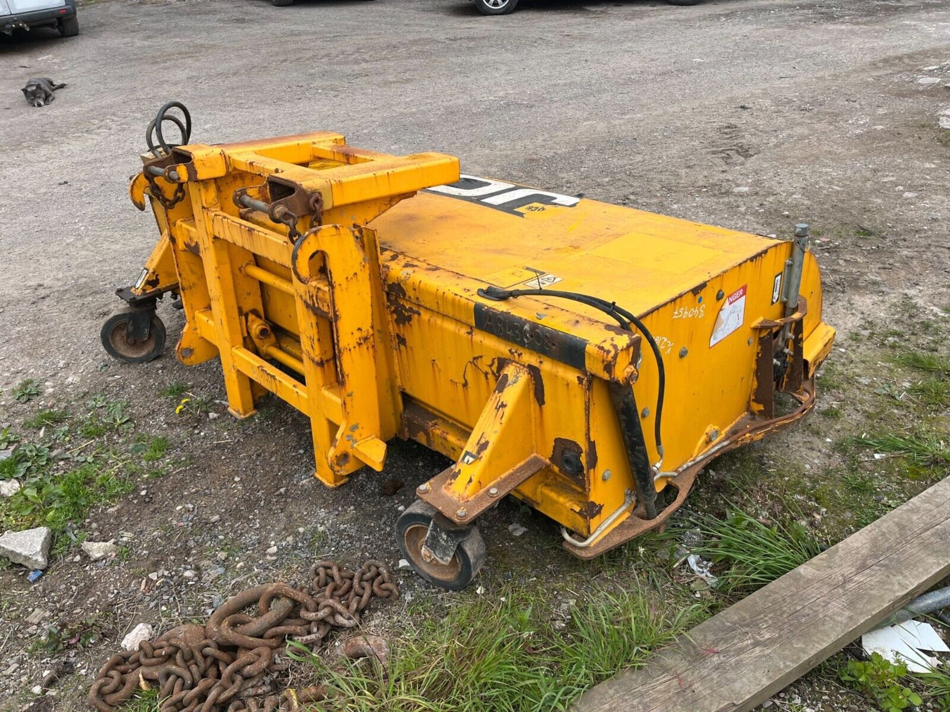 JCB SC240 SWEEPER LOADALL TELEHANDLER TELEPORTER MANITOU JOHN DEERE - Image 2 of 4