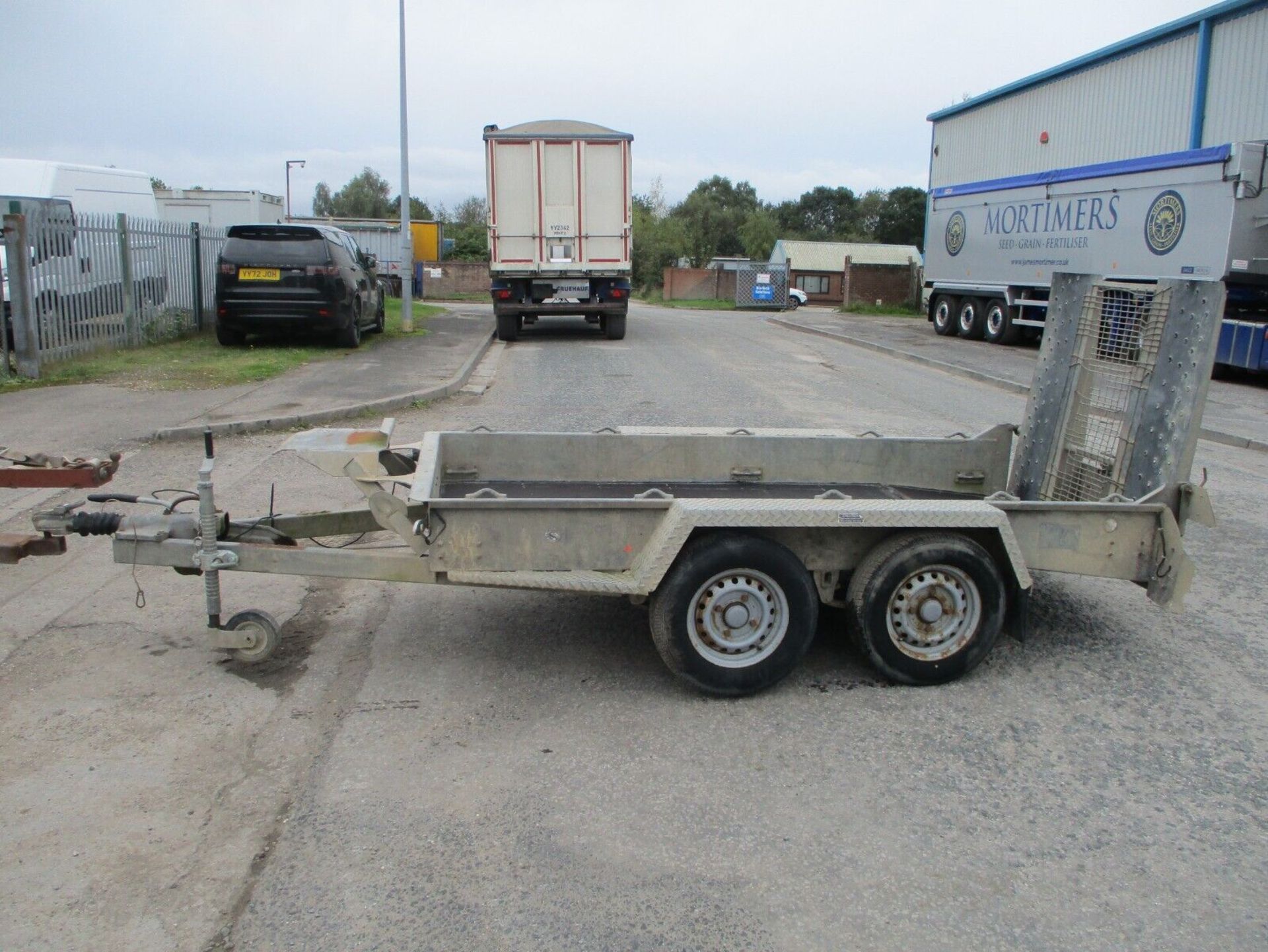 IFOR WILLIAMS GH94BT: SECURE BALL HITCH TRAILER - Image 8 of 9