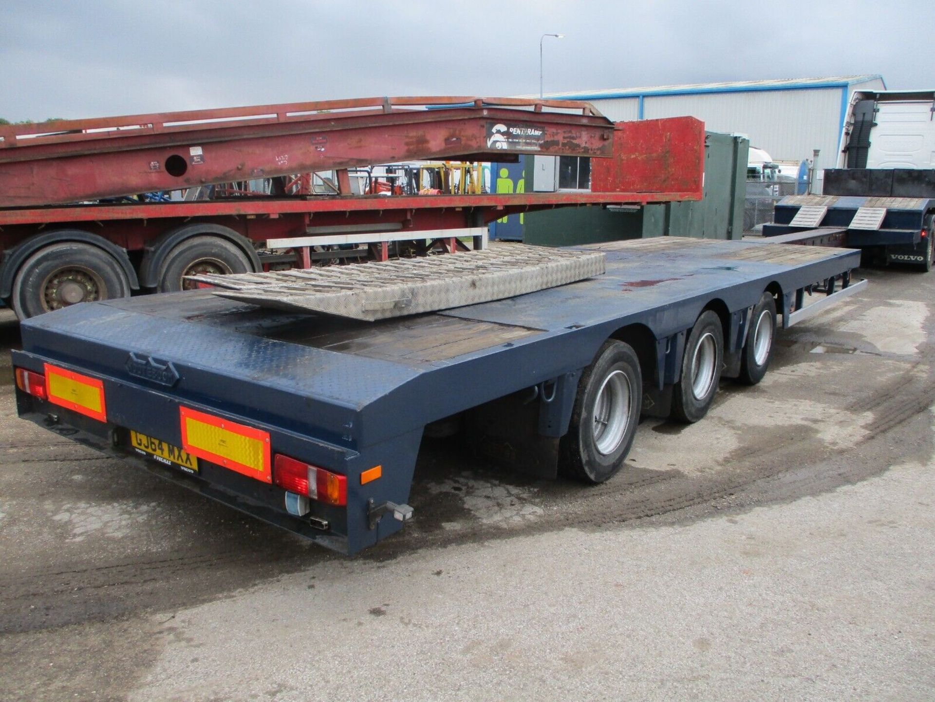 TRANSPORT RELIABILITY: 2006 NOOTEBOOM LOW LOADER - Image 12 of 13