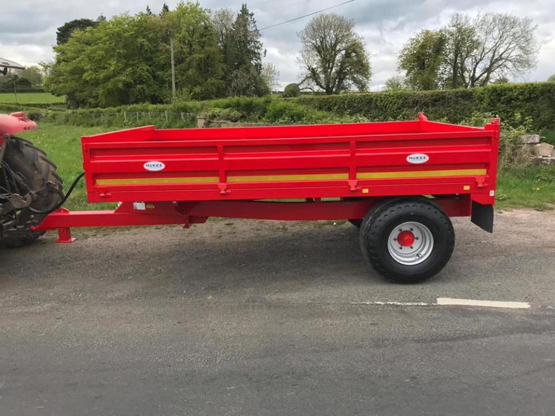 MCKEE 6 TON DROP SIDE TIPPING TRAILER