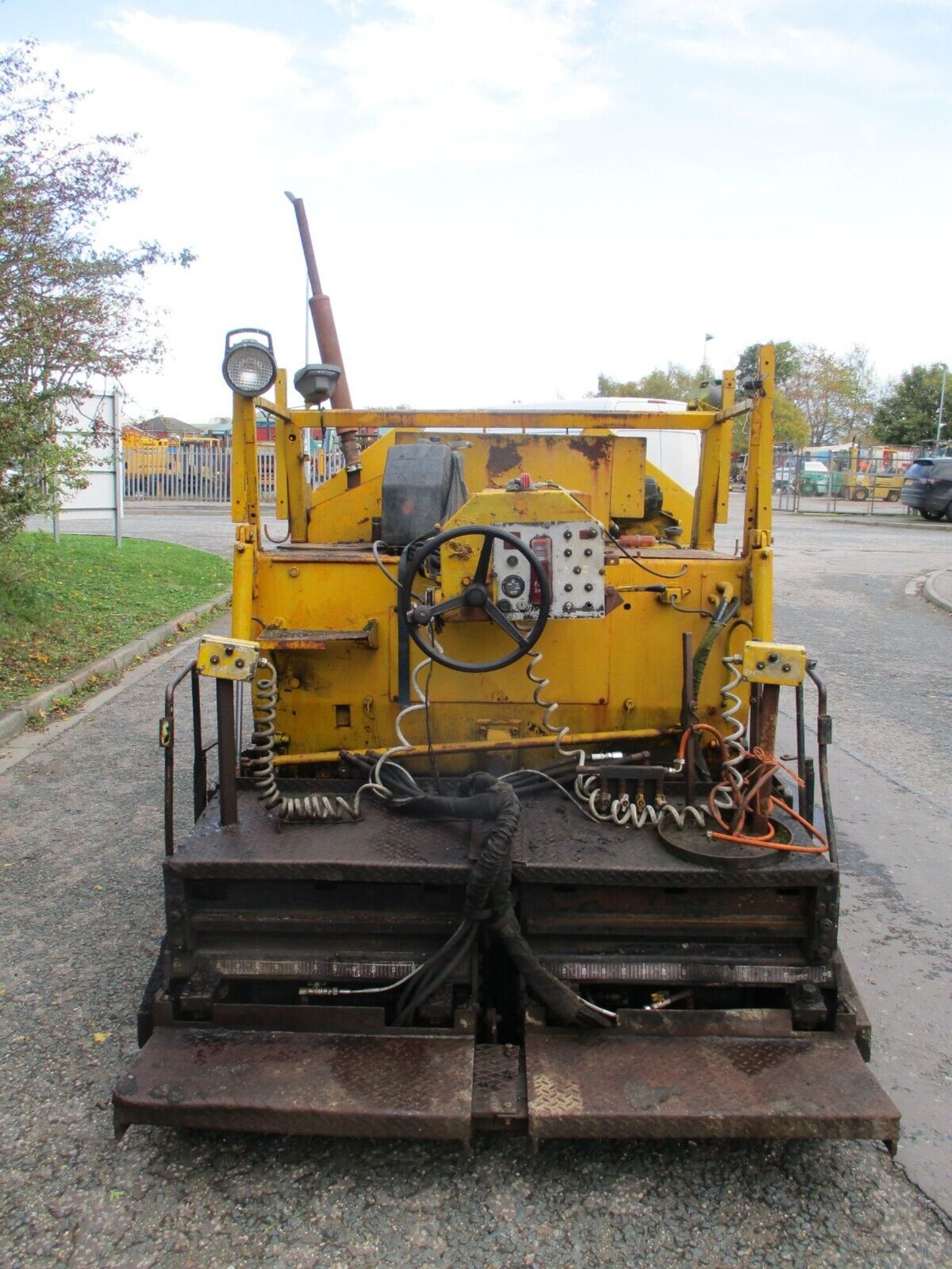 BITELLI BB30 TARMAC PAVER: PRECISION IN PAVING - Image 10 of 11