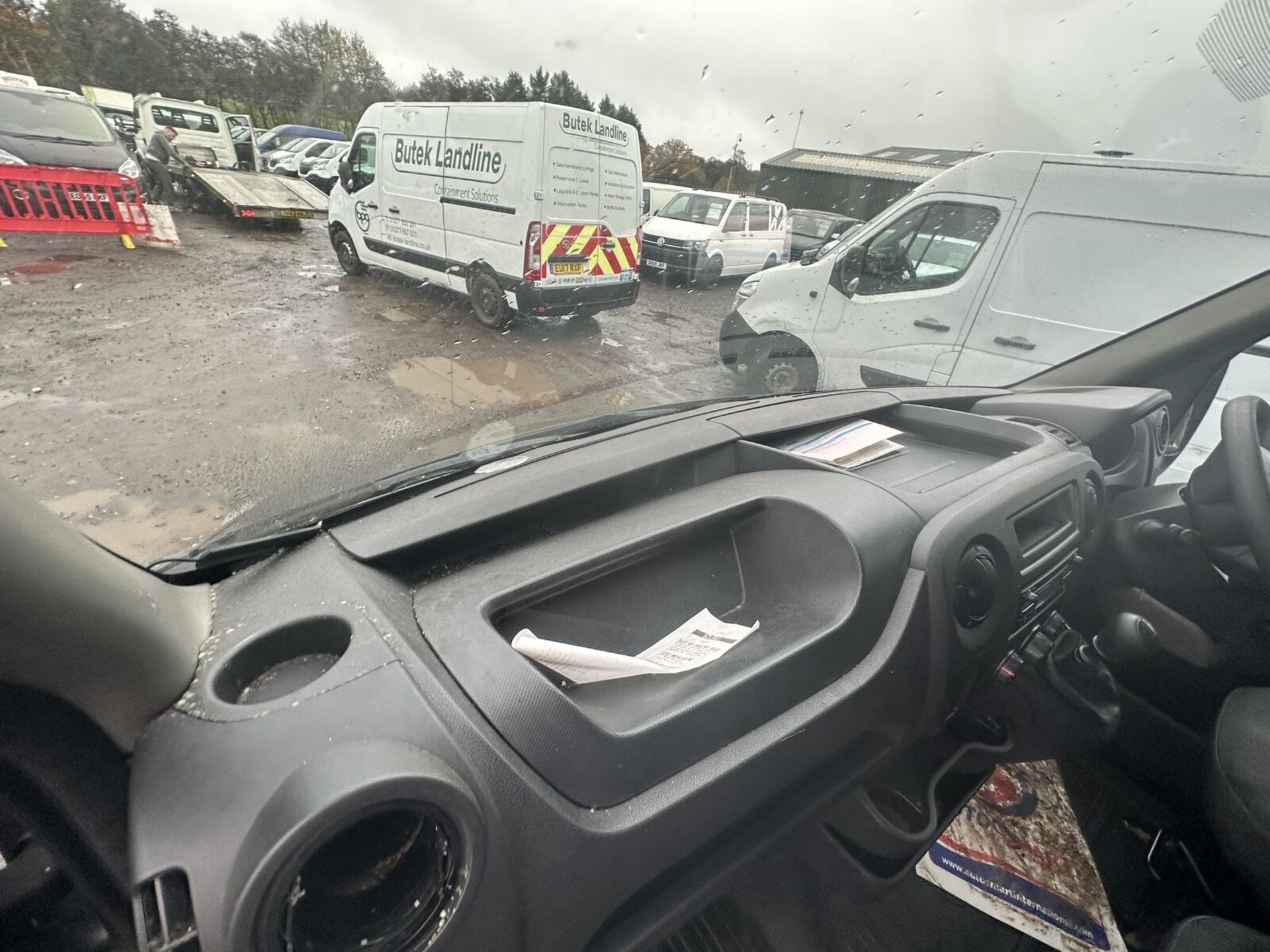 MOVANO PANEL VAN: 2018 VAUXHALL, RELIABLE RUN, CLEAR HISTORY - NO VAT ON HAMMER - Image 6 of 15