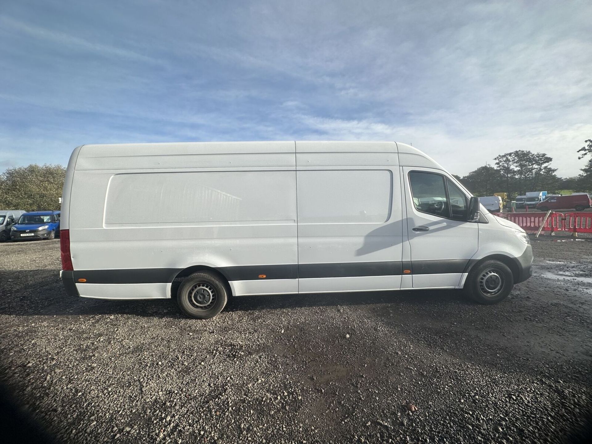 **(ONLY 69K MILEAGE)** 70 PLATE MERCEDES SPRINTER 315: READY TO ROLL - MOT SEPT 2024