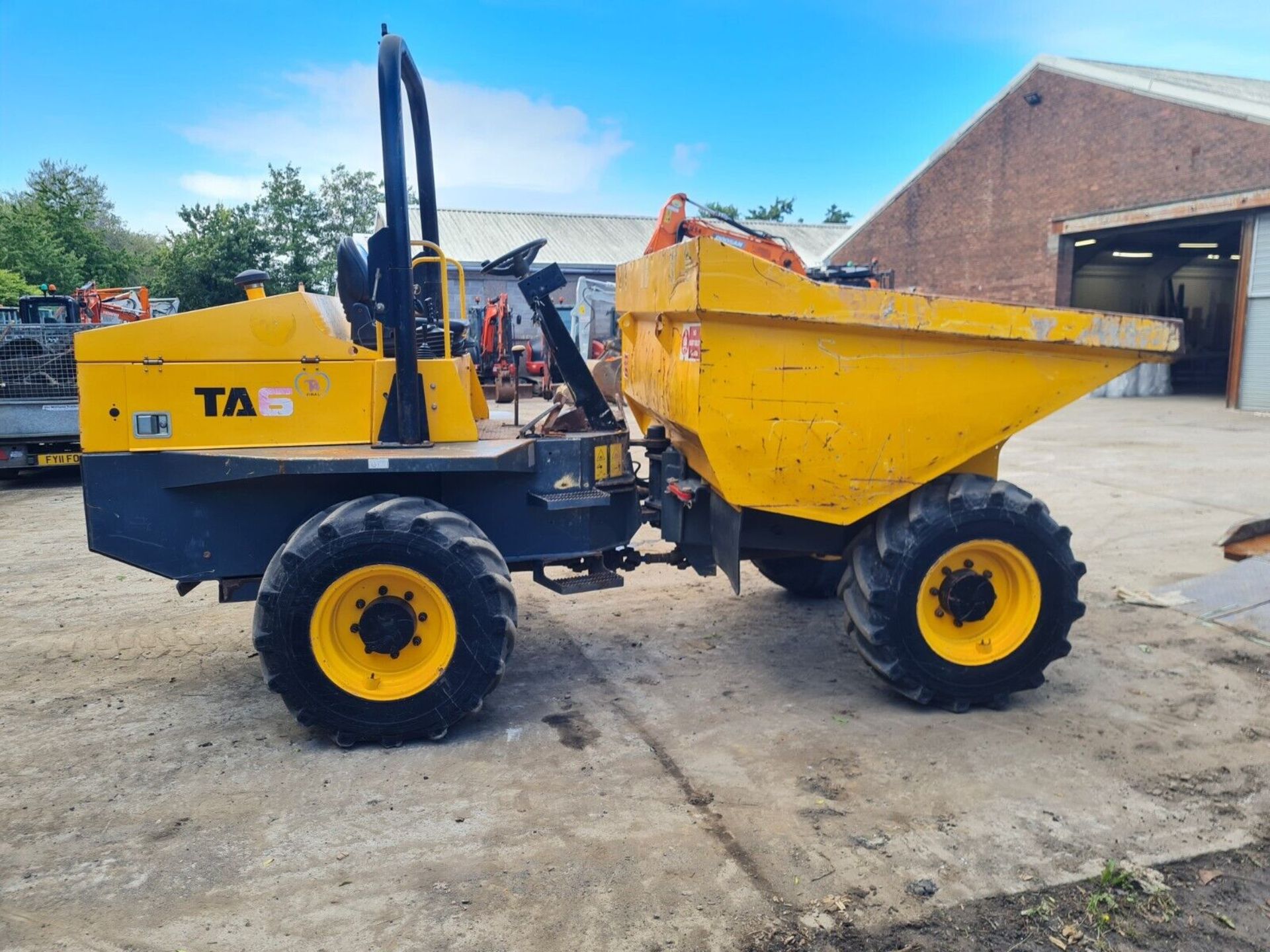 2016 MECALEC TEREX 6 TON DUMPER - Image 2 of 16