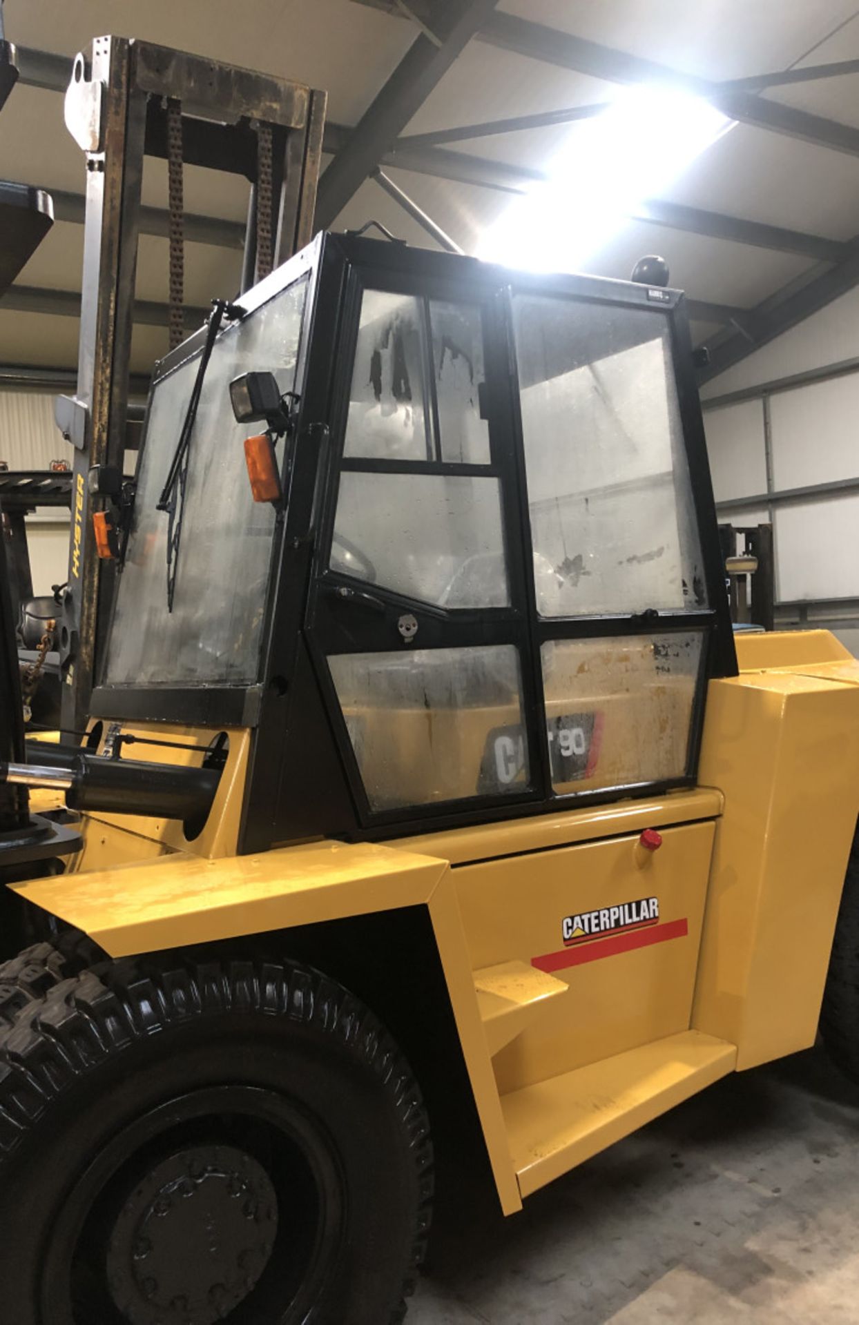 CAT DP 90 (9.5 TON) DIESEL FORKLIFT - Image 11 of 13