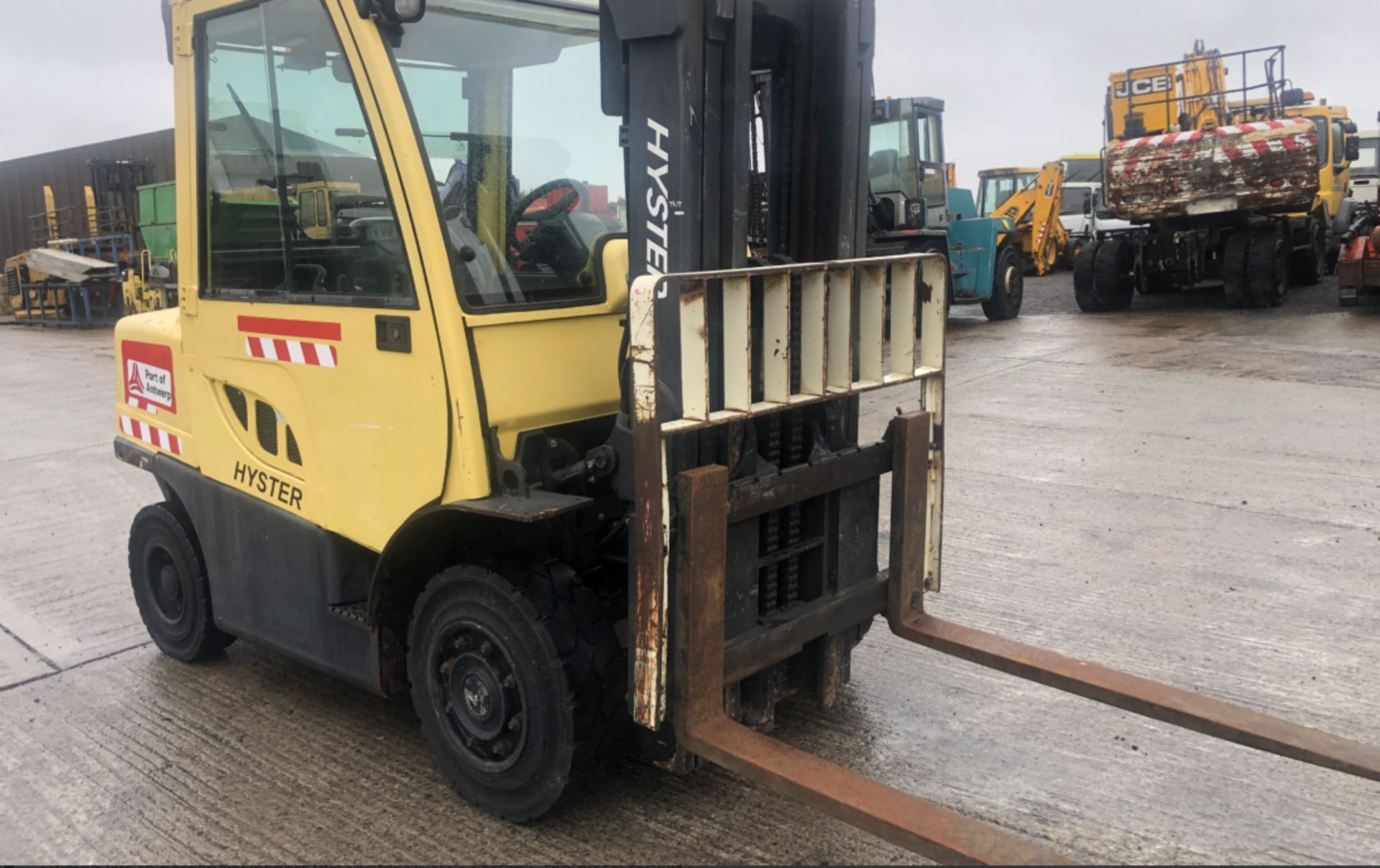 HYSTER H5.0 FT FORTEN 5 TON DIESEL FORKLIFT - Image 3 of 9