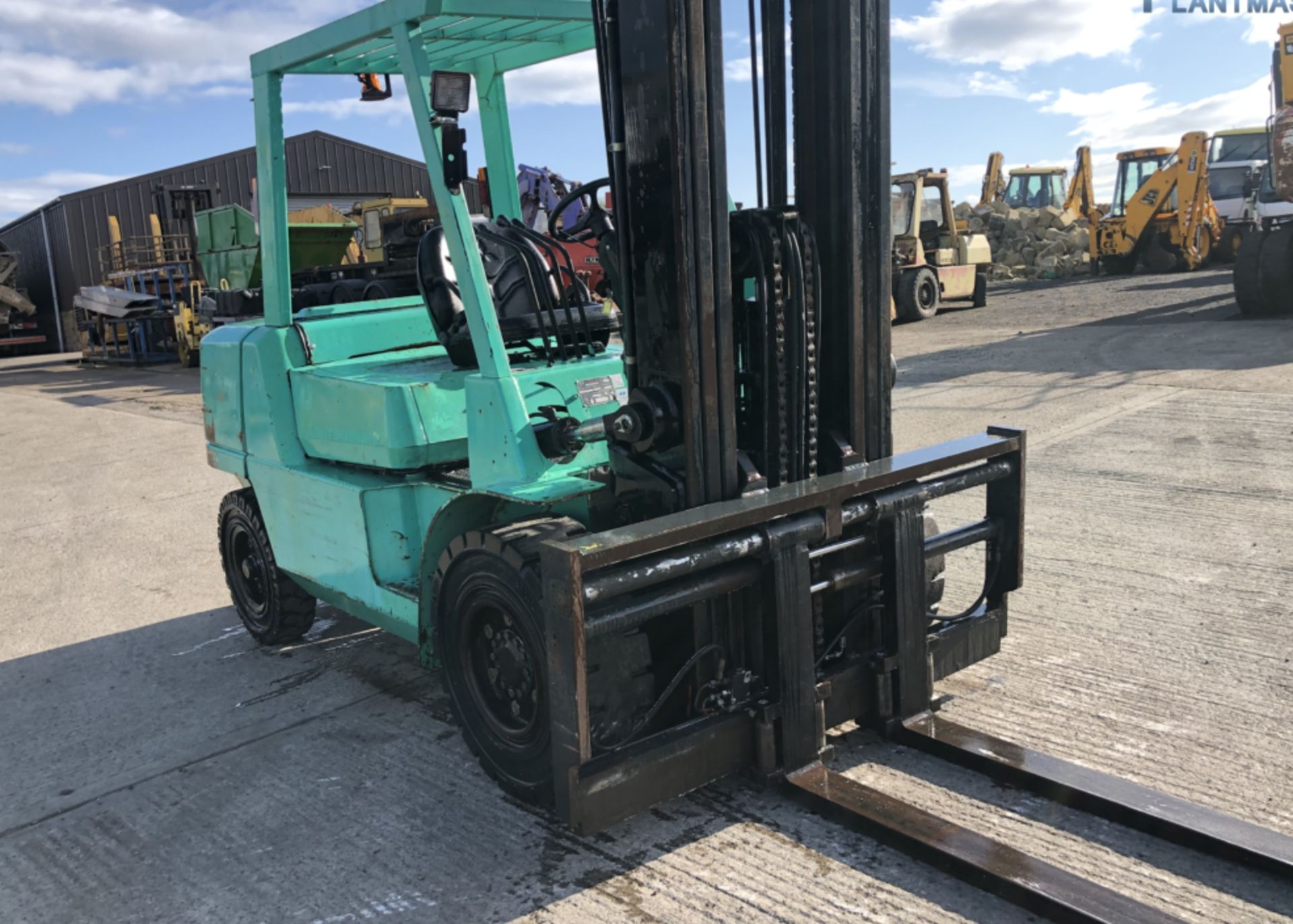 MITSUBISHI FD 50 K ,5 TON DIESEL FORKLIFT - Image 7 of 11