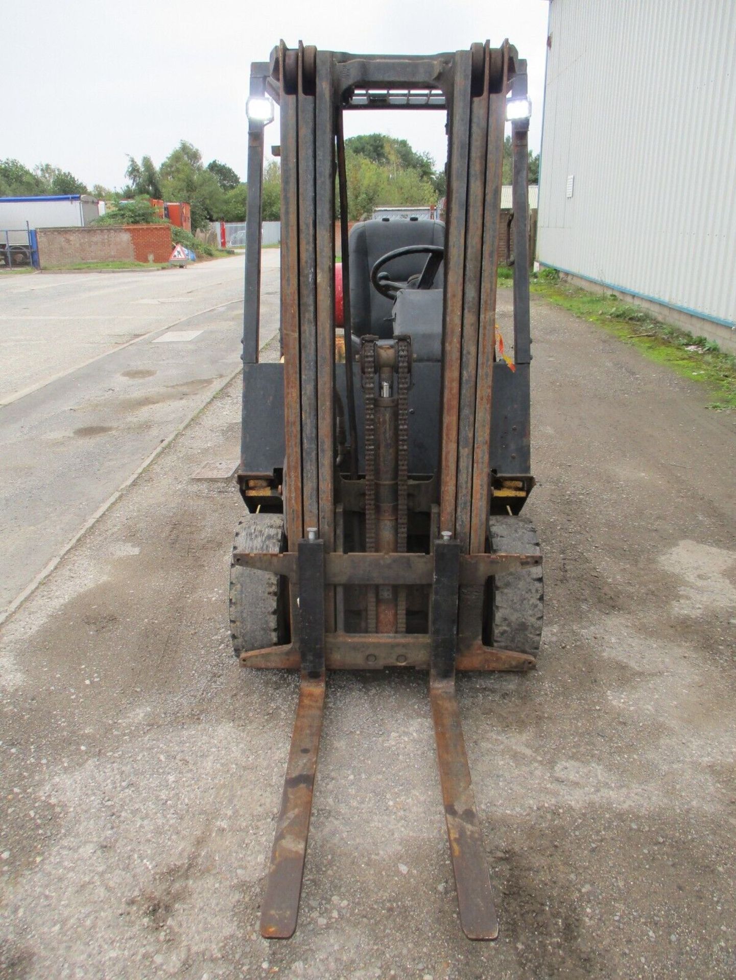 LIFT FORKLIFT TRUCK YALE FORKLIFT - Image 3 of 14