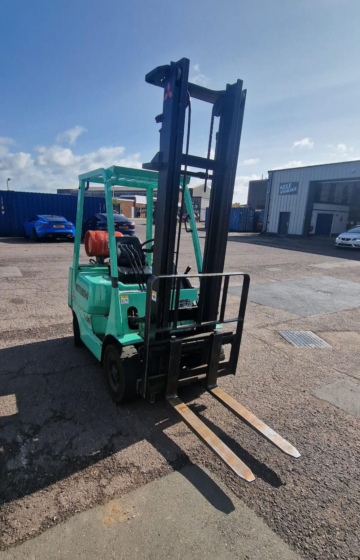 MITSUBISHI FG15 GAS FORKLIFT 1.5 TONNE - Image 2 of 6