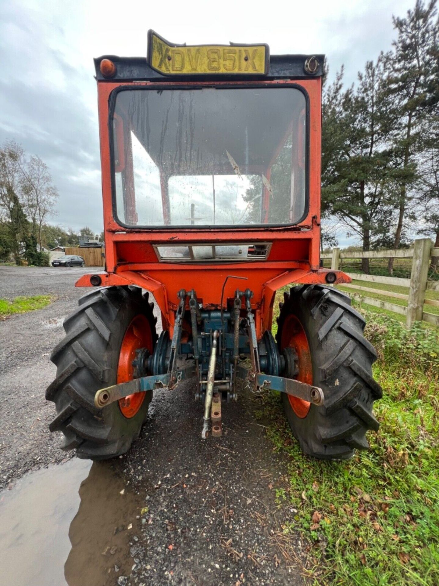 KUBOTA LOADER TRACTOR 2X4 AND 4X4 - Image 11 of 14