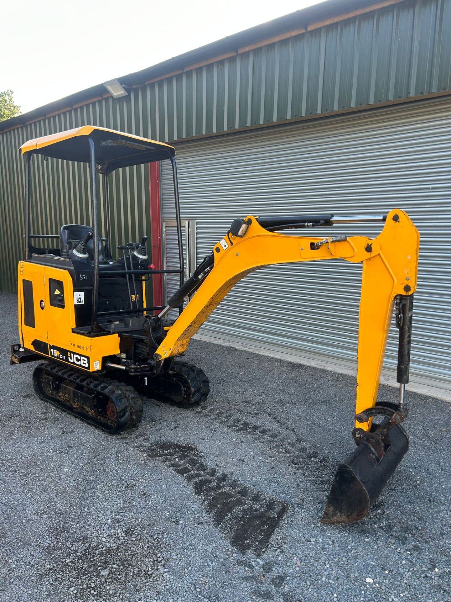 2019 JCB 15C1 MINI DIGGER EXCAVATOR 1.5 TON - Image 2 of 12