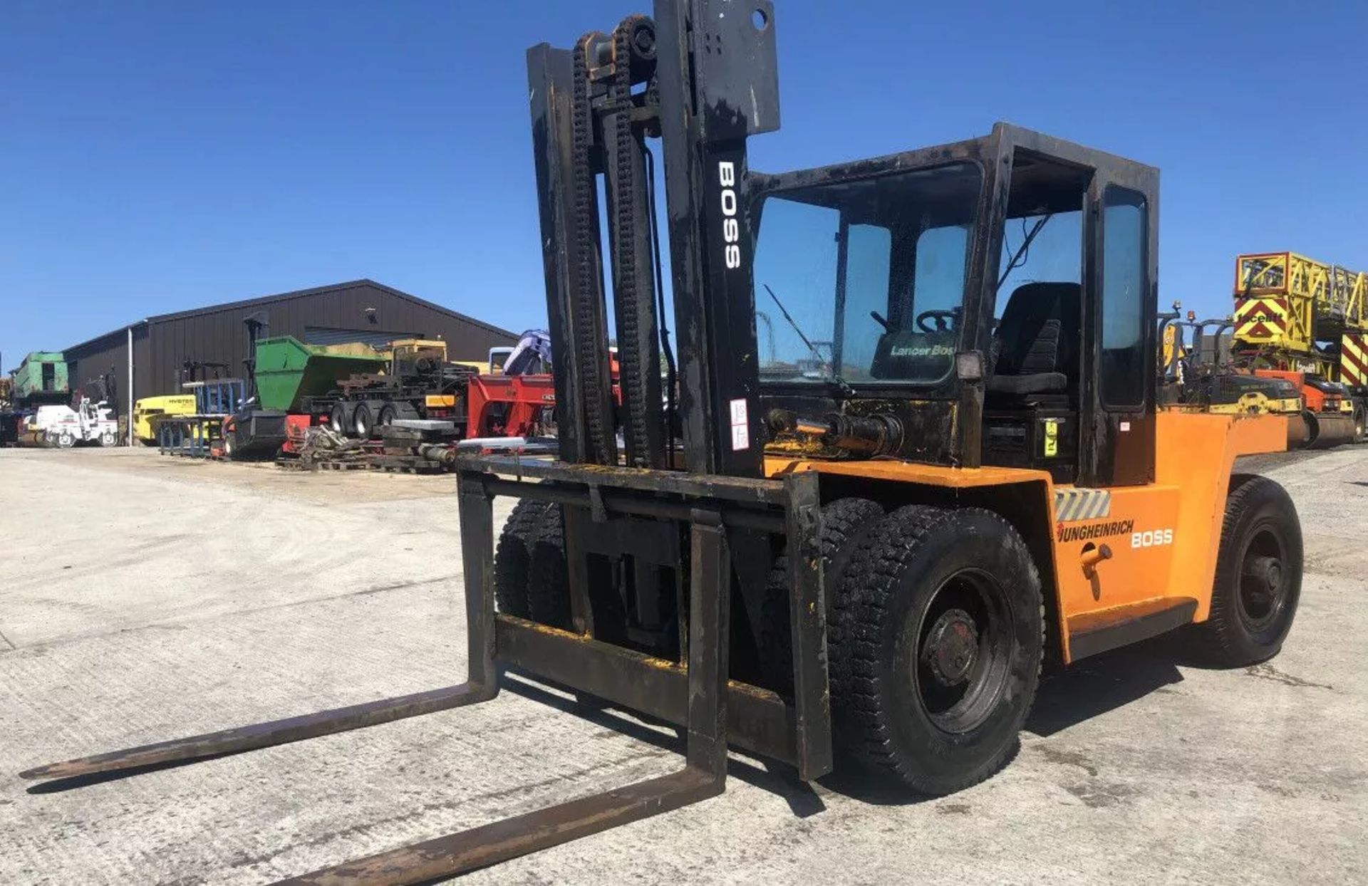 BOSS 10 TON DIESEL FORKLIFT