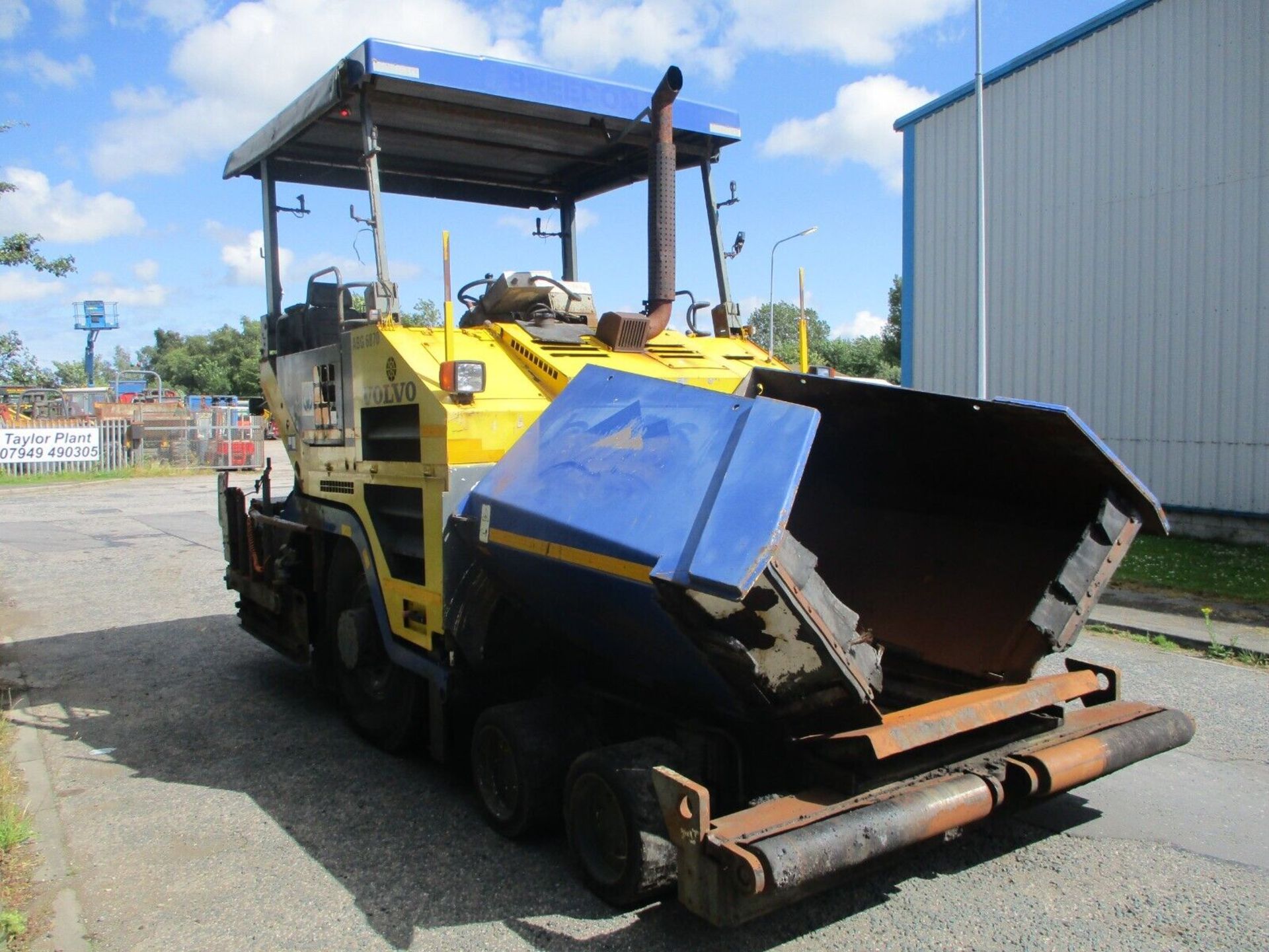 2008 VOLVO ABG TITAN 6870: PAVING EXCELLENCE - Image 6 of 14