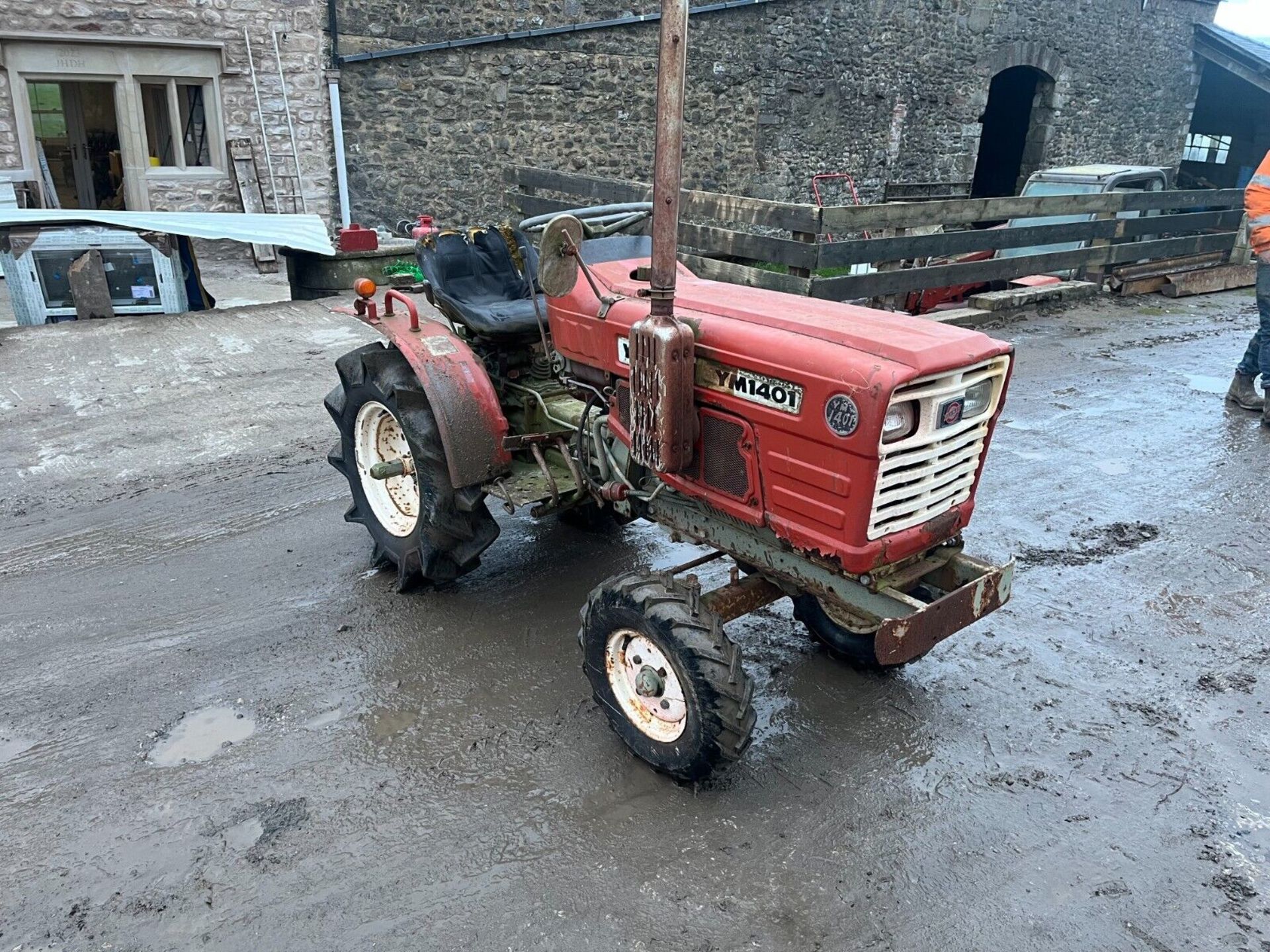 YANMAR 1401 COMPACT TRACTOR - Image 3 of 8