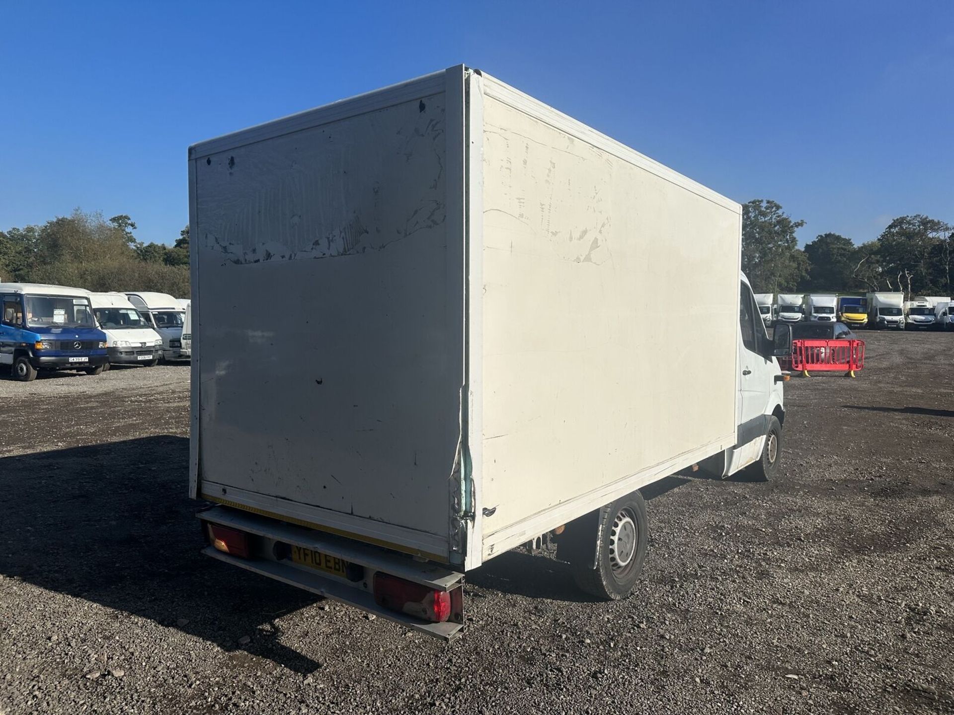POTENTIAL REFRIGERATED RIG: 2010 SPRINTER CHASSIS CAB, AUTO TRANS *(NO VAT ON HAMMER)* - Image 10 of 15