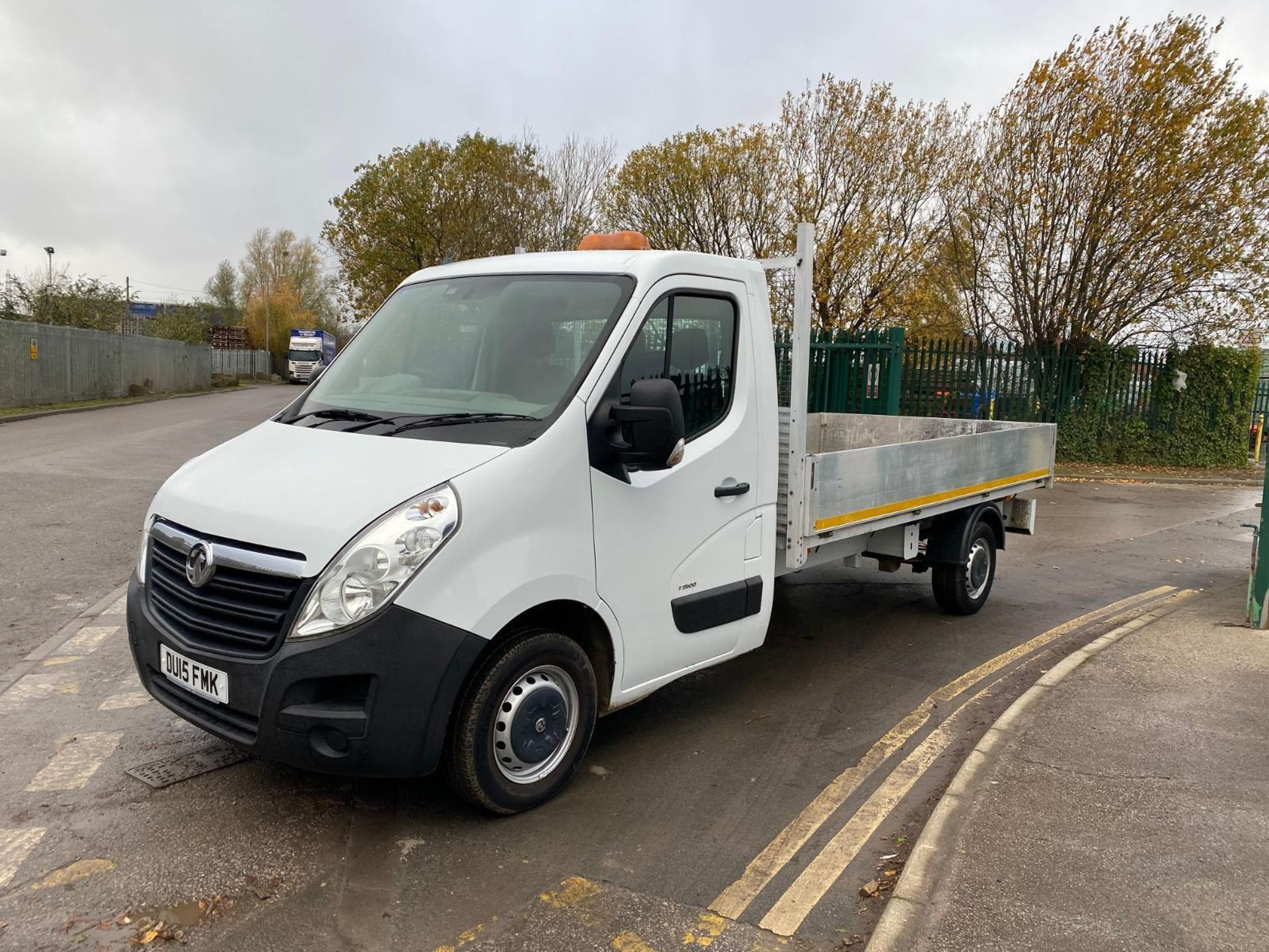 EFFORTLESS HAULING: 2015 VAUXHALL MOVANO 2.3 DROPSIDE, 73K MILES - Image 12 of 13