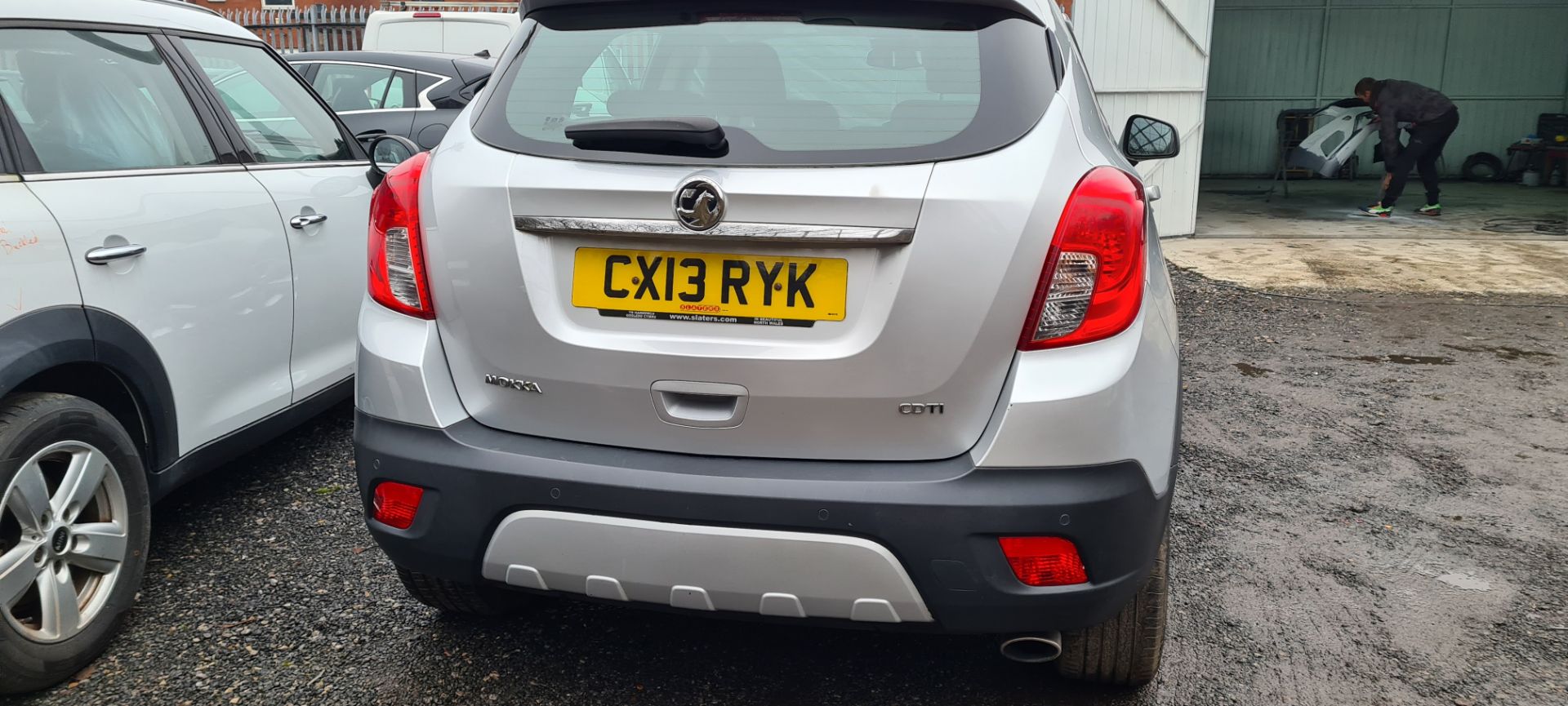 2013 VAUXHALL MOKKA SUV HATCHBACK - POWER WINDOWS - POWER LOCKS - AIR CON, 107K MILES. - Image 4 of 5