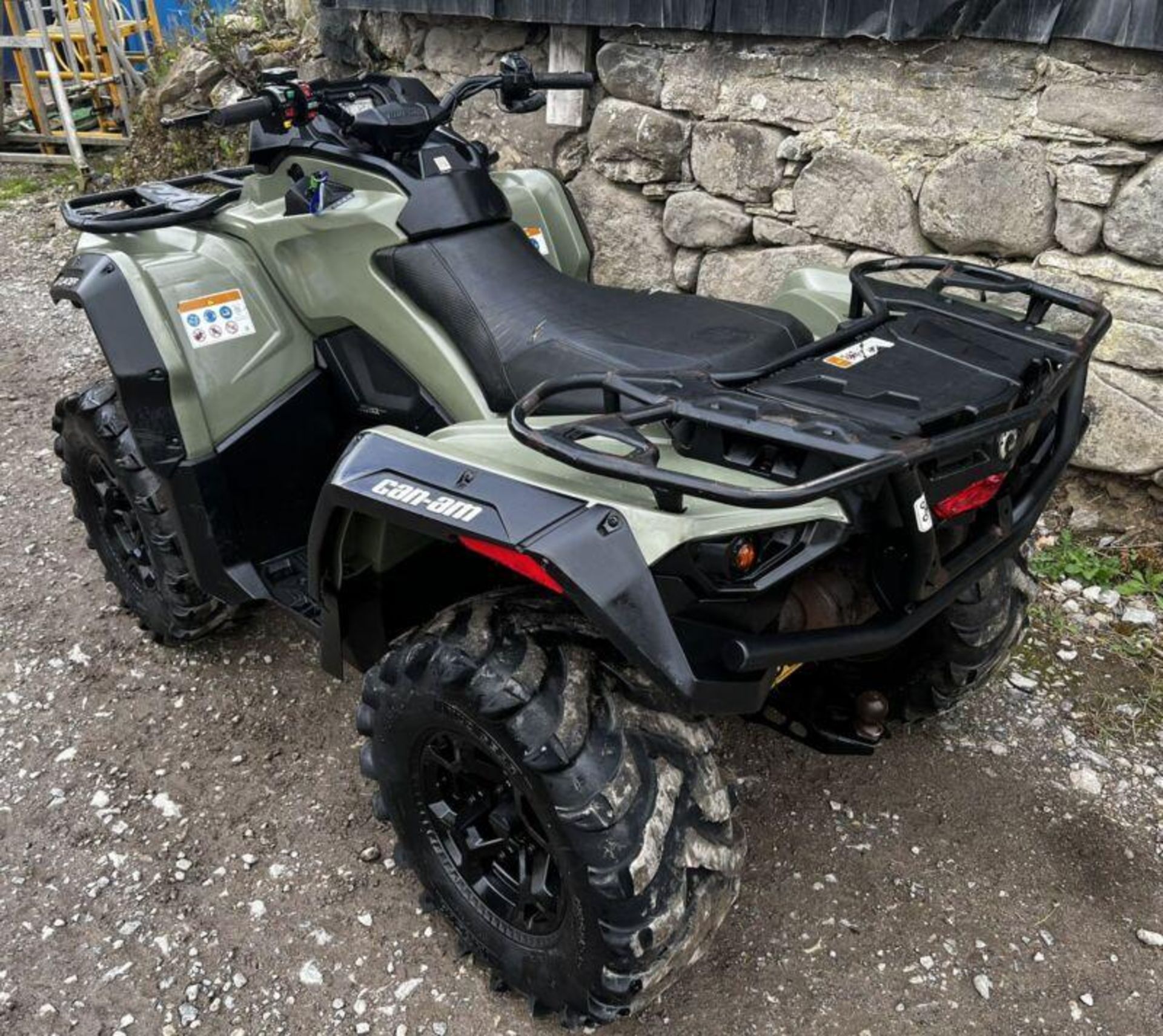 QUAD ATV BIKE CAN-AM CAN AM OUTLANDER 570 PRO 4WD - Image 8 of 9