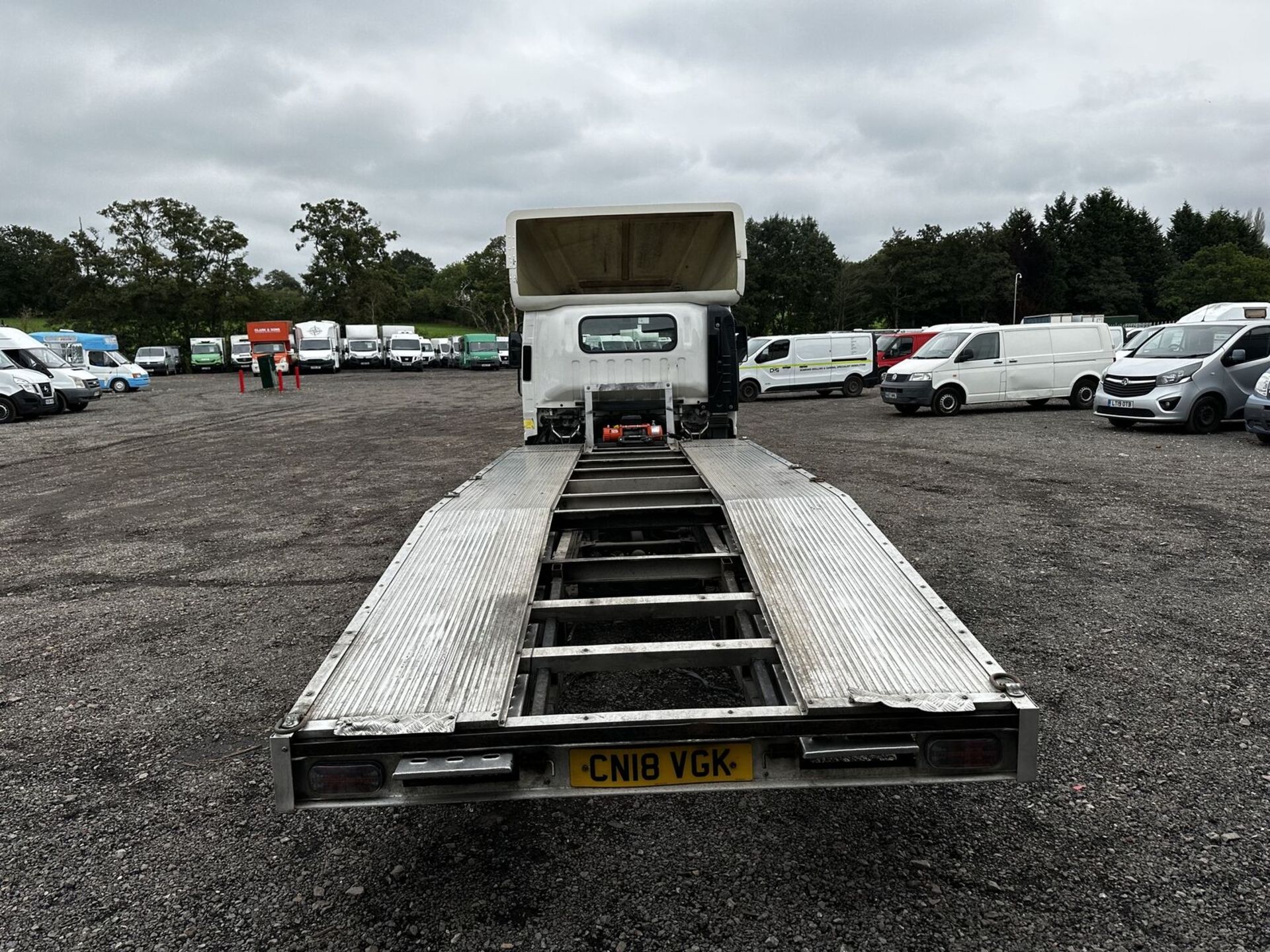 READY FOR THE ROAD: 2018 ISUZU TRUCK N35.150W GRAFTER RECOVERY MOT JUNE 2024 - NO VAT ON HAMMER - Image 12 of 14