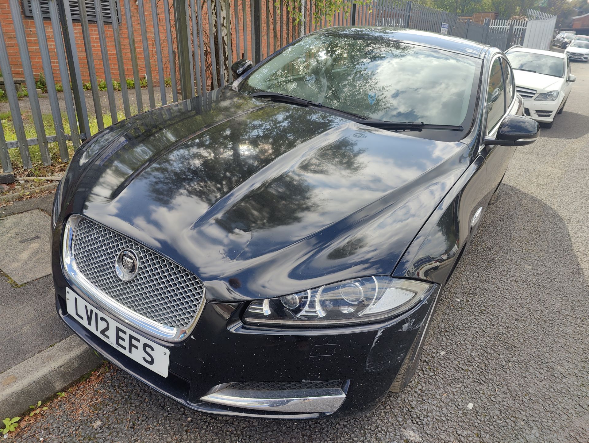JAGUAR XF DIESEL SALOON 2.2D LUXURY 4DR AUTO 12 MONTHS MOT (NO VAT ON HAMMER) - IN DAILY USE - Image 18 of 19