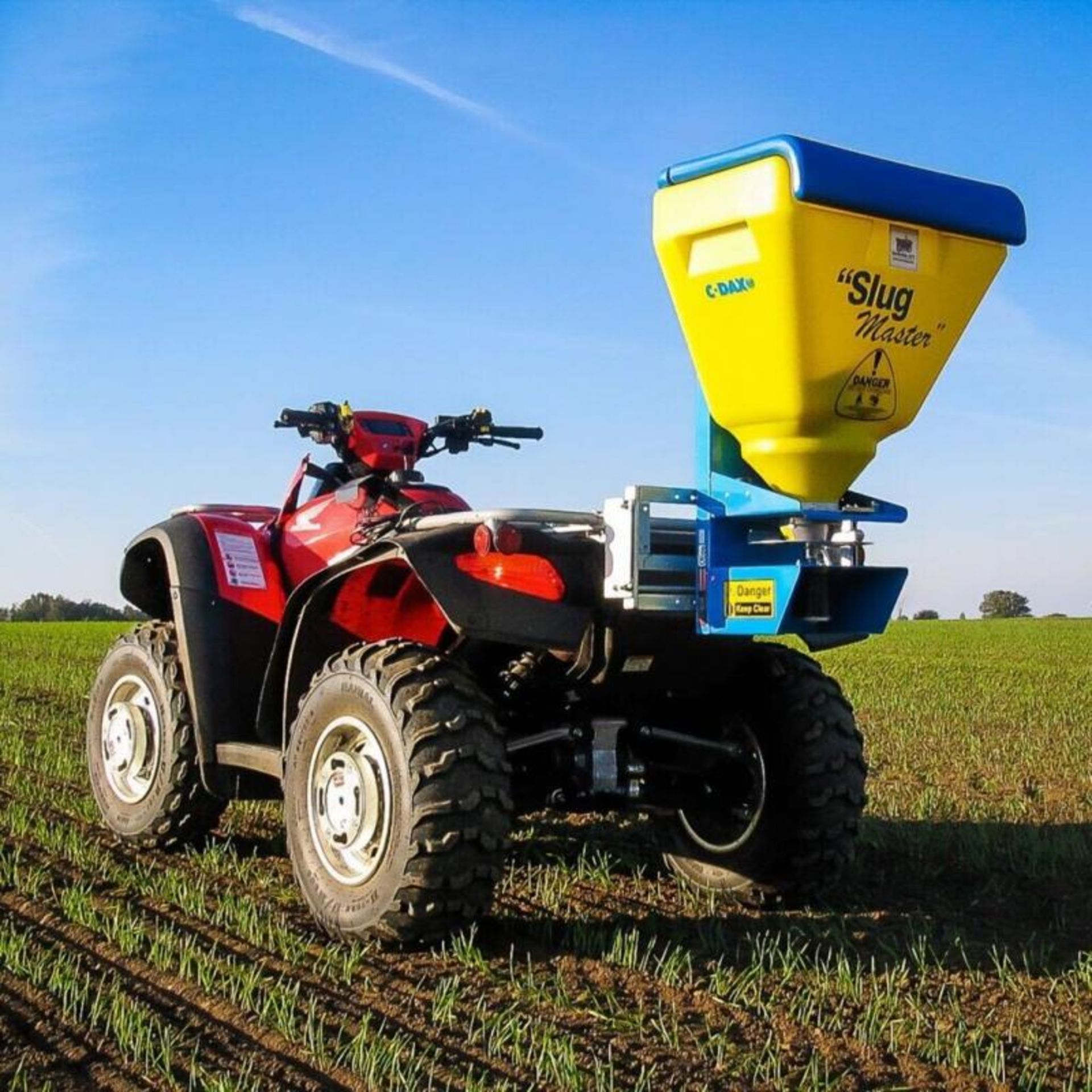 C-DAX SPREADMASTER SM70 FD: EFFICIENT 12V SPREADER FOR VERSATILE APPLICATIONS - Image 4 of 4