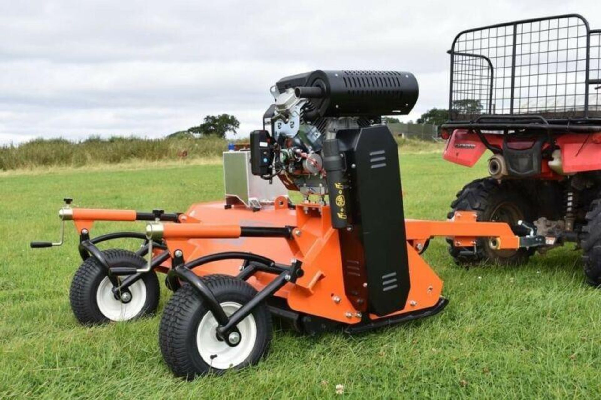 FLAILMASTER ATV150: UNLEASH 22HP MUSCLE ON YOUR MOWING MISSION - Image 6 of 9