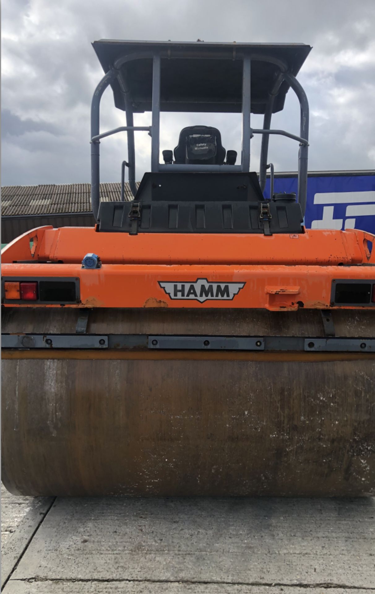 2010 DIESEL HAMM HD 130 DOUBLE DRUM 14 TON ROLLER - Image 3 of 10