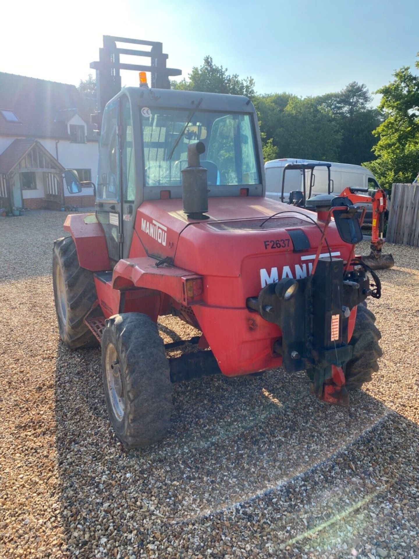 2010 MANITOU M26-4: ROBUST, WELL-MAINTAINED FORKLIFT - Image 10 of 12