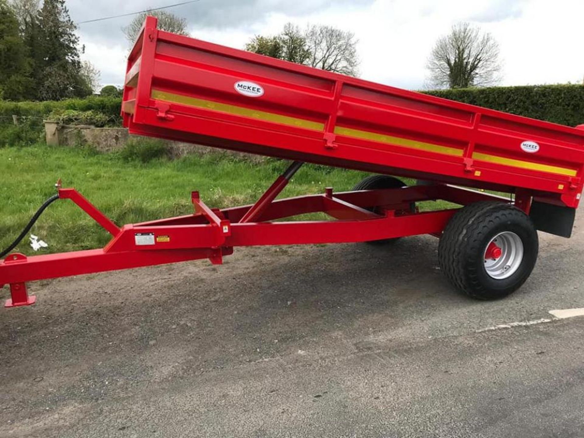 MCKEE 6 TON DROP SIDE TIPPING TRAILER - Image 5 of 6