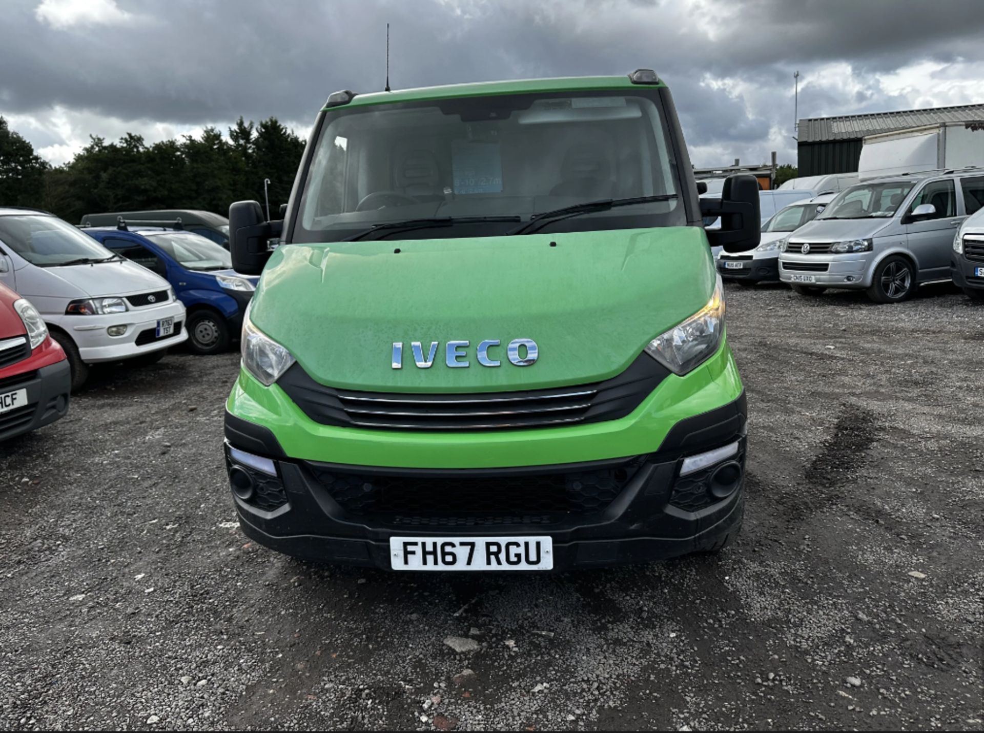 AUTOMATIC!! IVECO: STARTS AND RUNS PERFECTLY - MOT: FEB 2024 **(NO VAT ON HAMMER)** - Image 2 of 14